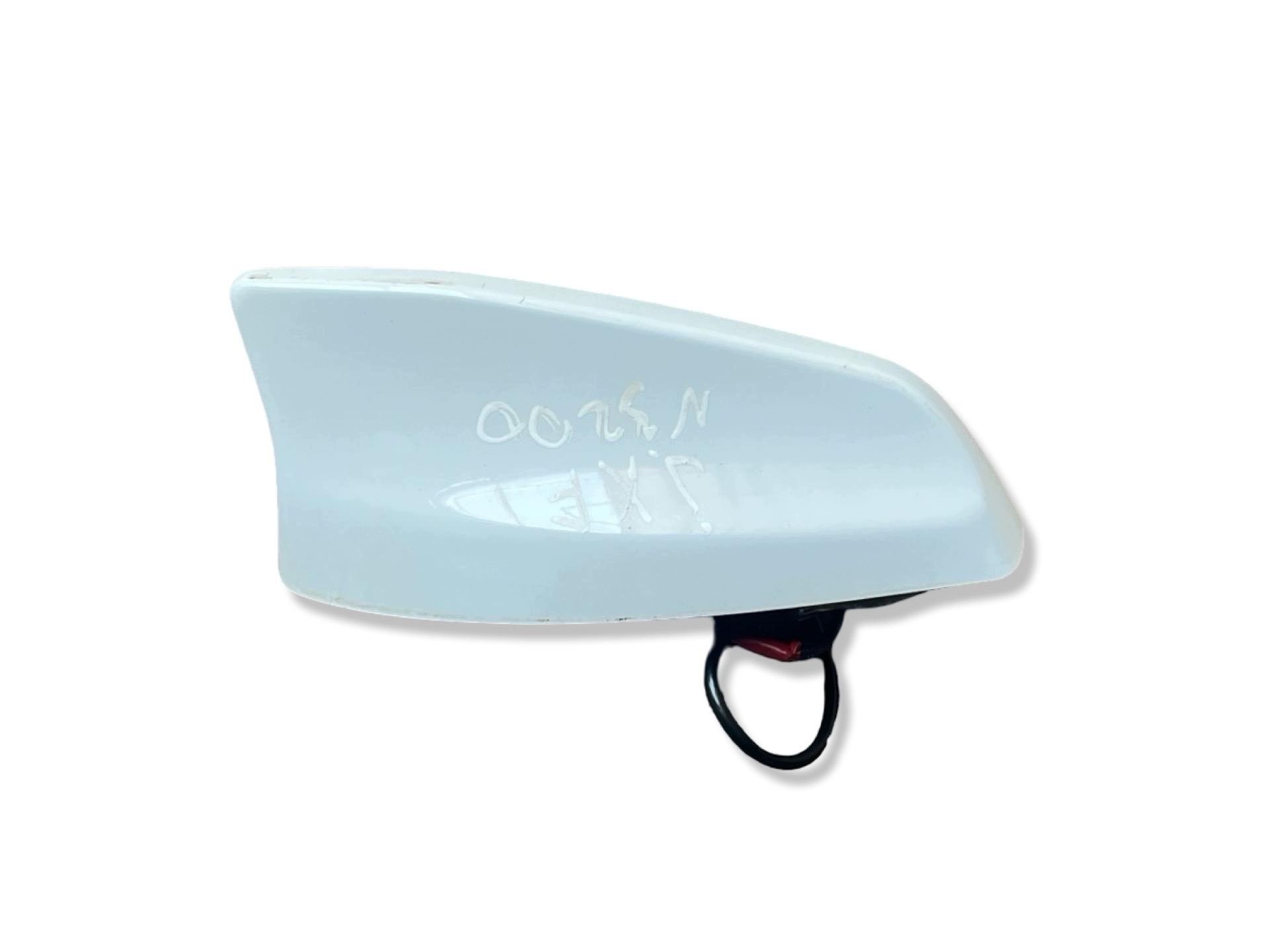 antenna Jaguar XF 1 facelift 260 2011 FW93-19C089-DB