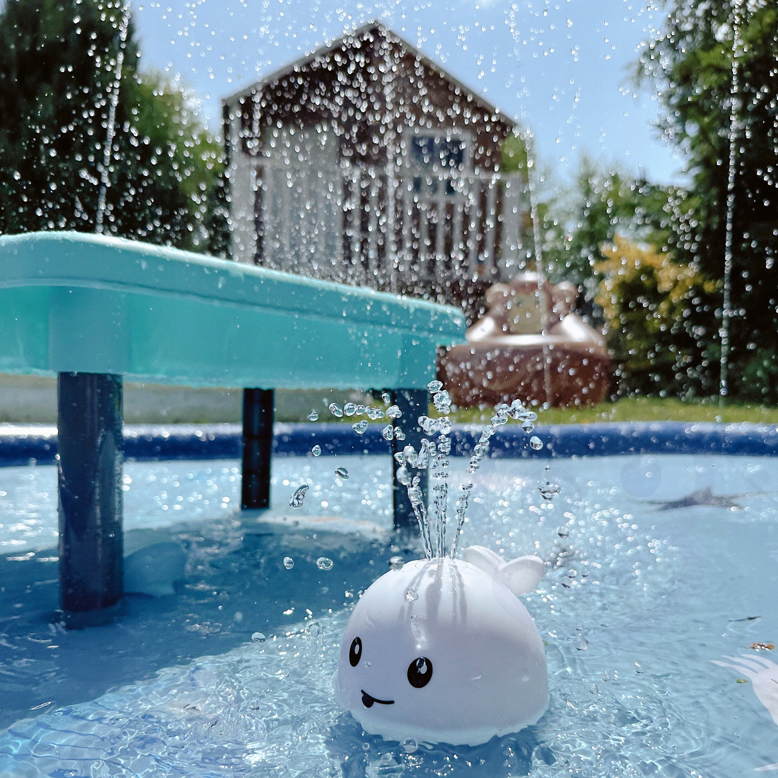 ZABAWKA DO KĄPIELI WIELORYBEK DO WODY WANNY DONTANNA ŚWIECĄCY PRYSZNIC Kod producenta 45685