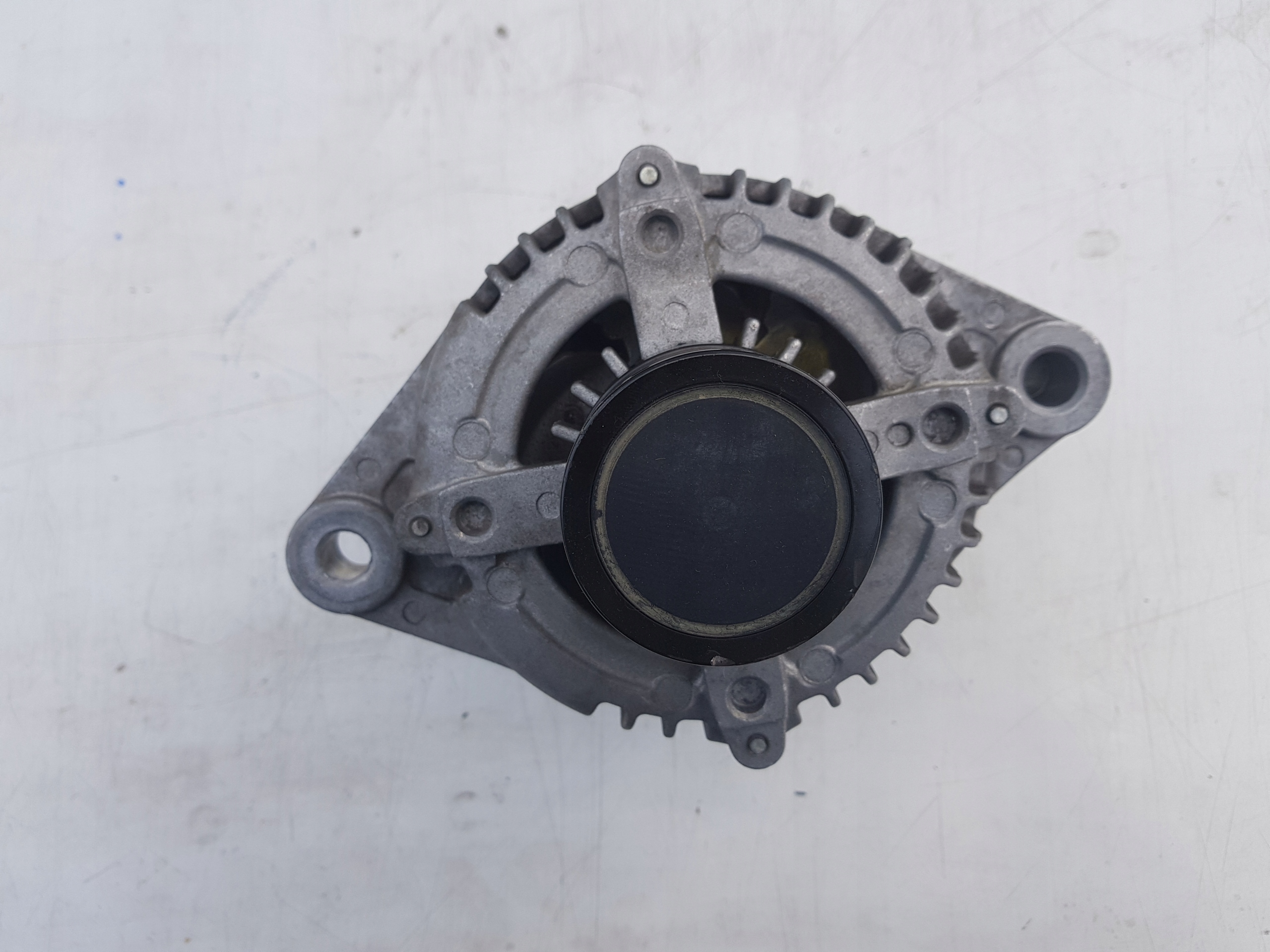 ALTERNATOR JEEP COMPASS 2.0 M-JET Producent części Denso