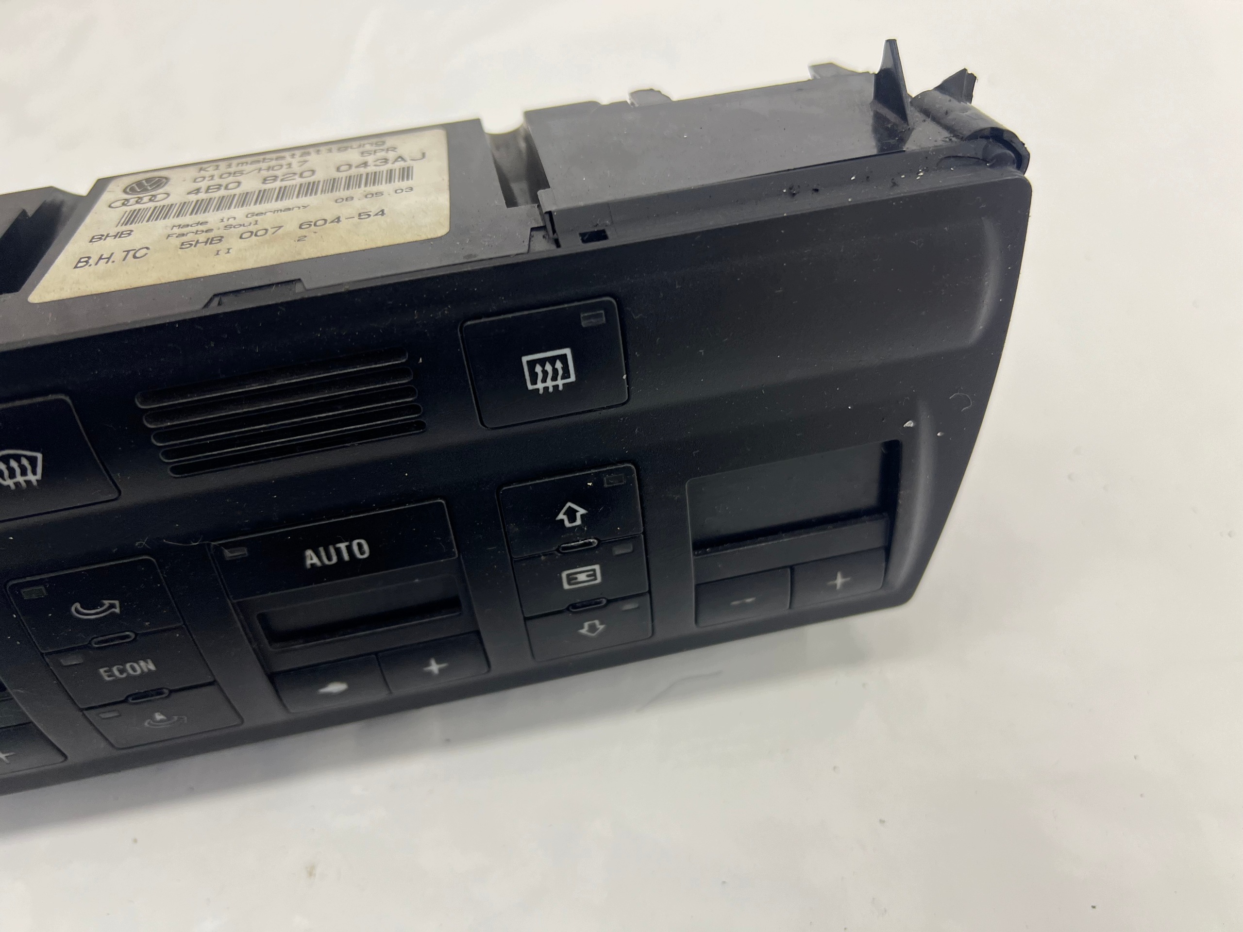 AUDI A6 C5 LIFT Unite commande clima Bouches buses 4B0820043AJ