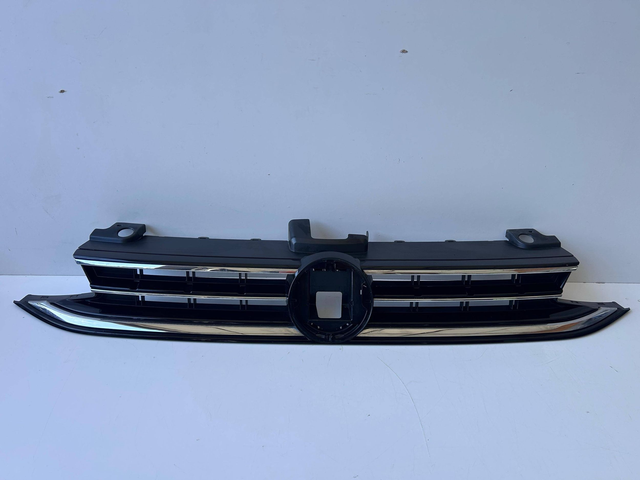 VW Golf Sportsvan Kühlergrill FRONTGRILL Kühlergitter 510853653H - Thumbnail 1
