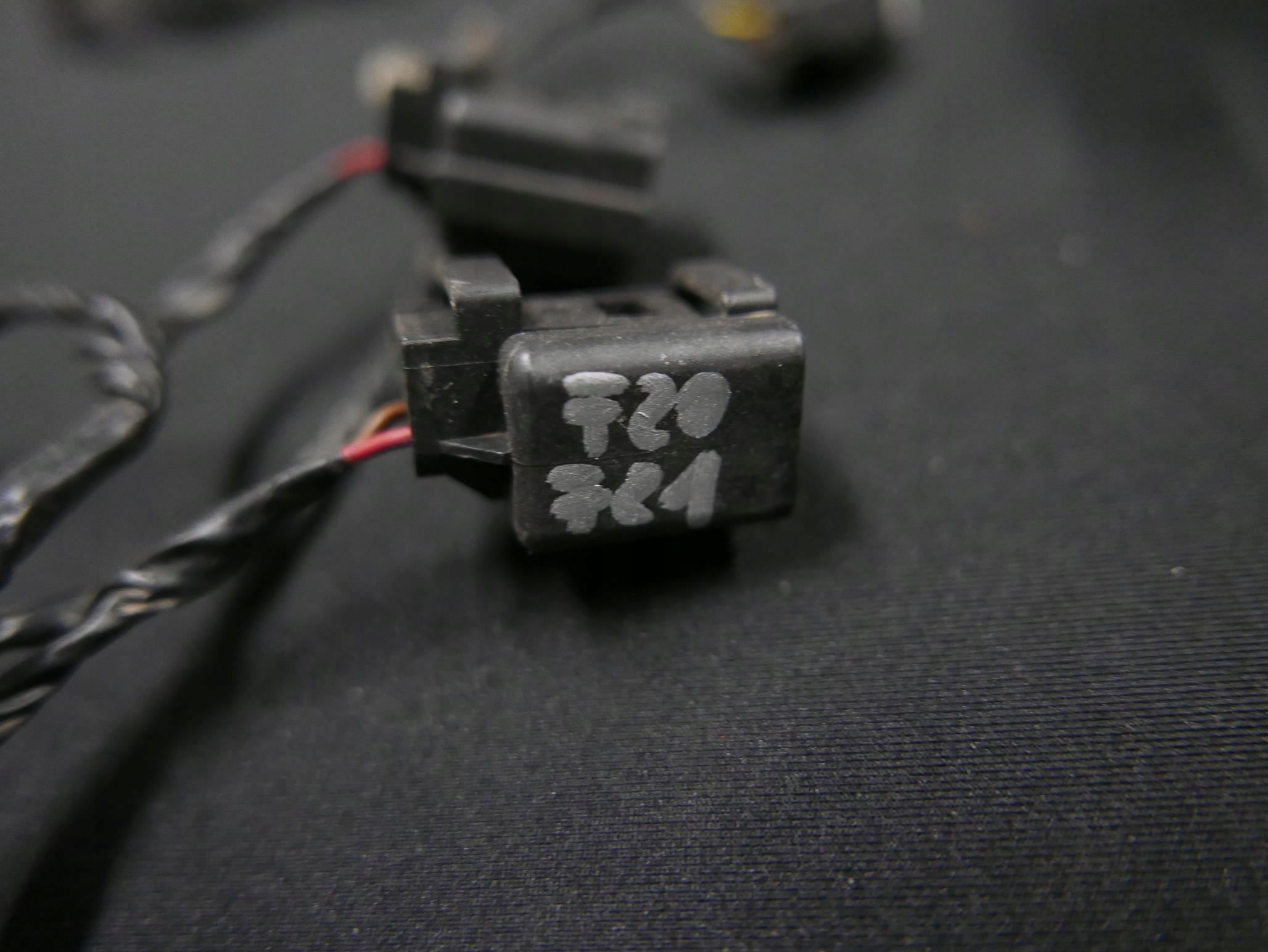 BMW F20 F21 шайба трубы бак чаша