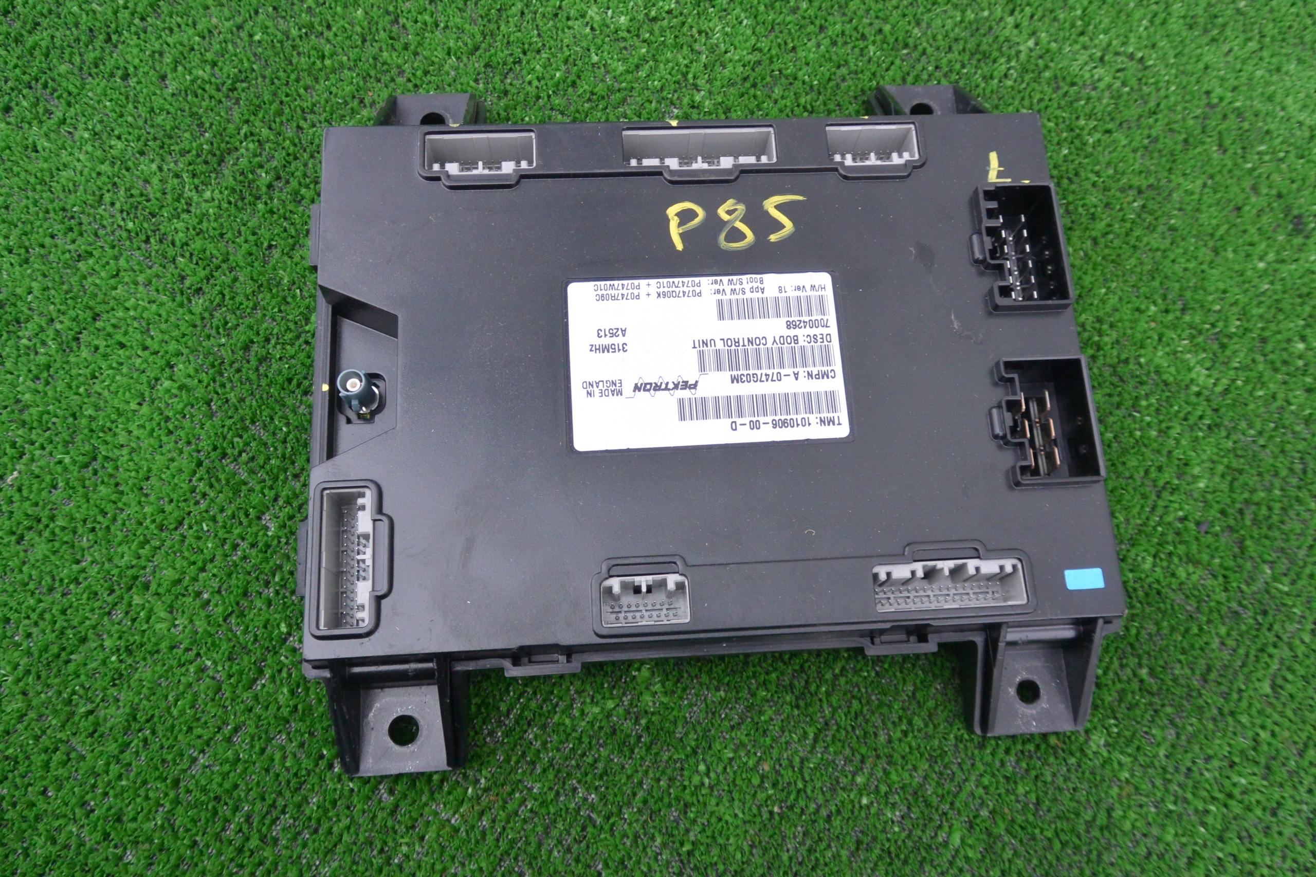 module control unit BCM TESLA MODEL S 12-16