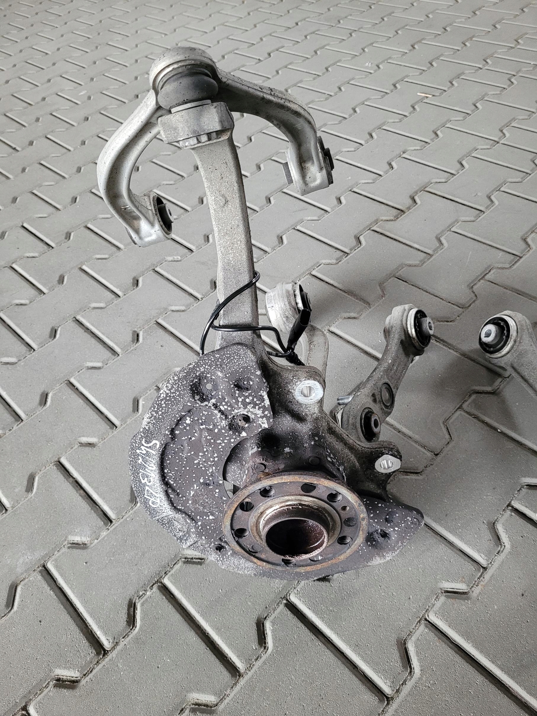 swing front front left arm MERCEDES E W213 S213 E 220 D 2.0 CDI
