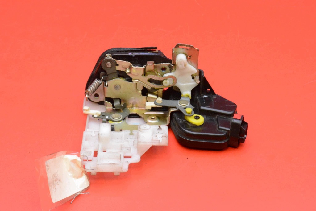 lock door left front front EU KIA SPORTAGE 2 II 04-08