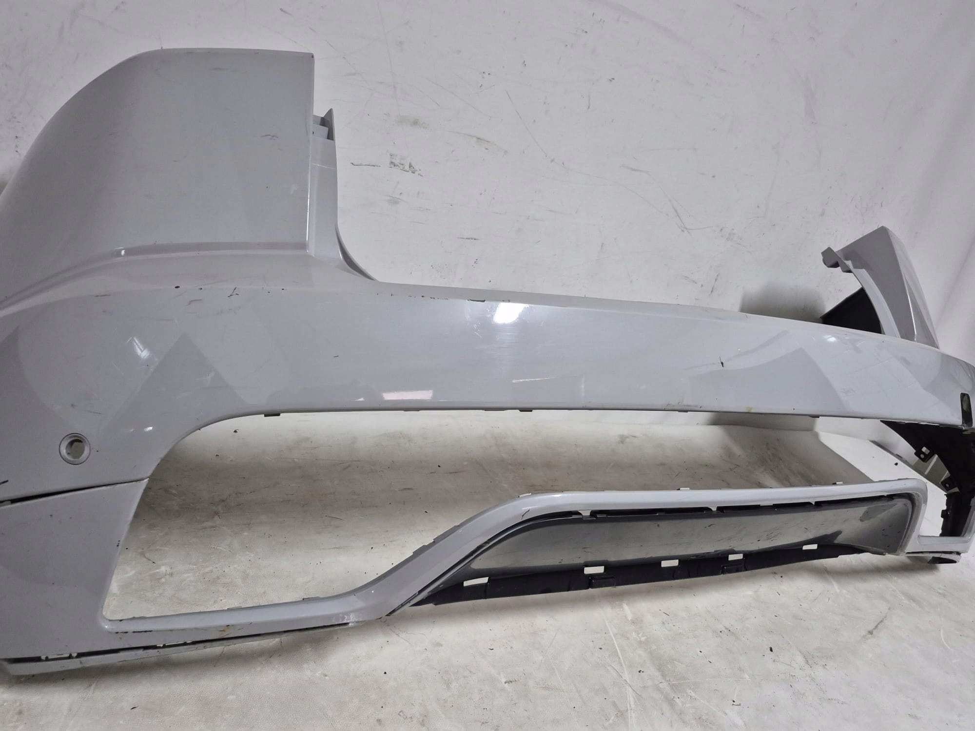 JAGUAR E-PACE R-DYNAMIC 17- bumper rear part rear PDC J9C3-17D781-A