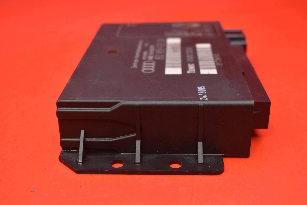 unité commande confort 8E0959433CB AUDI A4 B7 1.9 TDI 115 KM 04-08