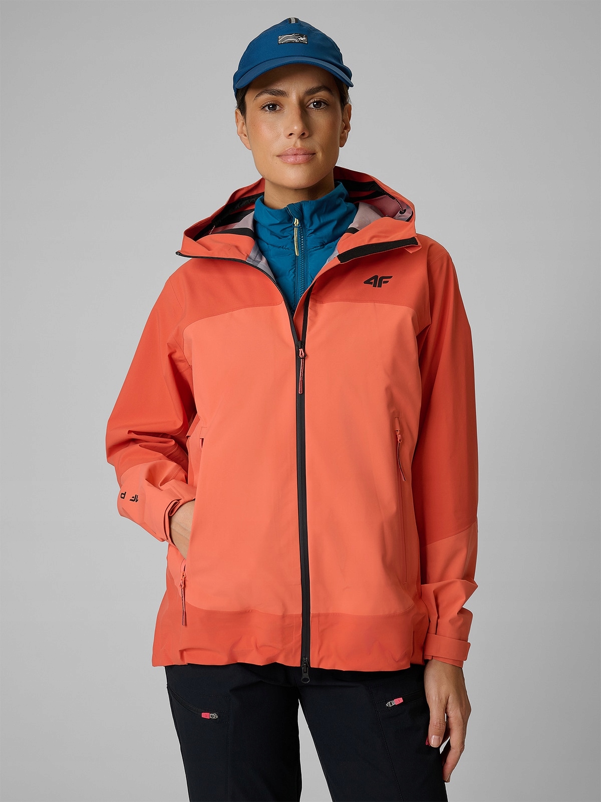 4F Dámská Červená Membránová Treková Bunda