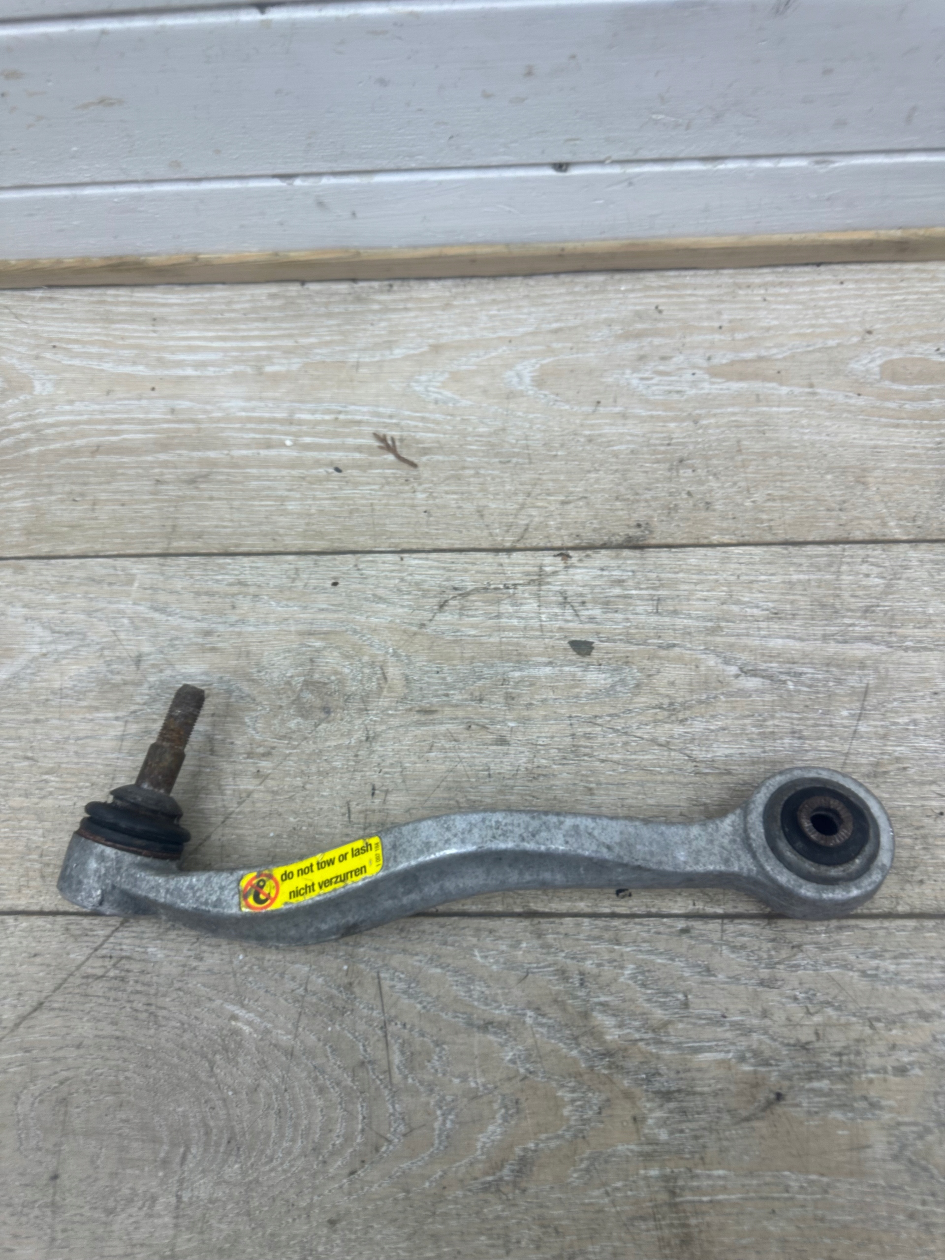 Querlenker vorne BMW 5 (E60) 31126760181L 2.0L diesel 2007