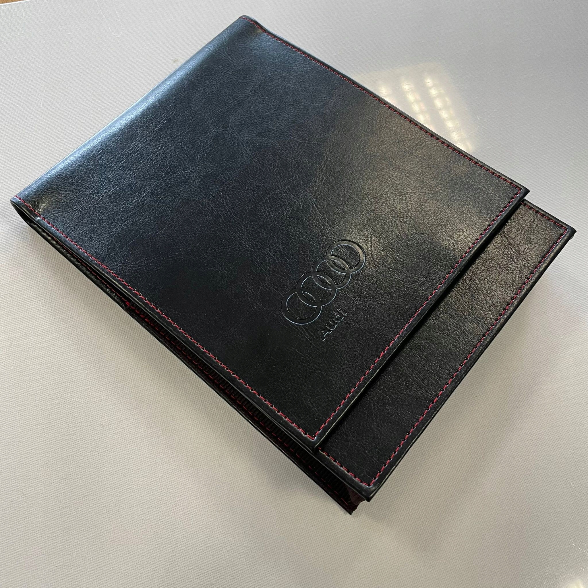 Audi Etui Na Instrukcję Obsługi