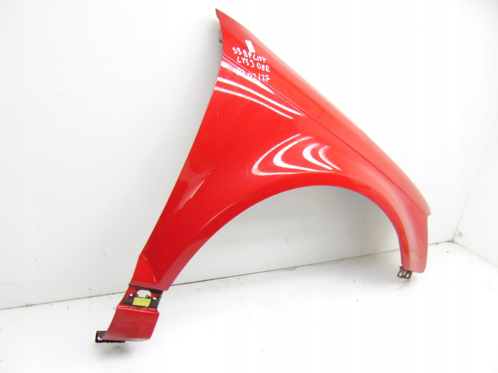 fender right front AUDI S3 A3 8P LIFT LY3J 08