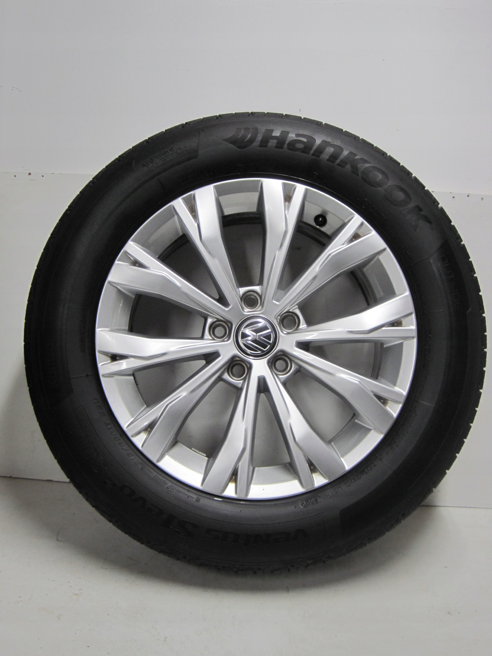 wheels discs tyres VW TIGUAN 5NA R17 22R