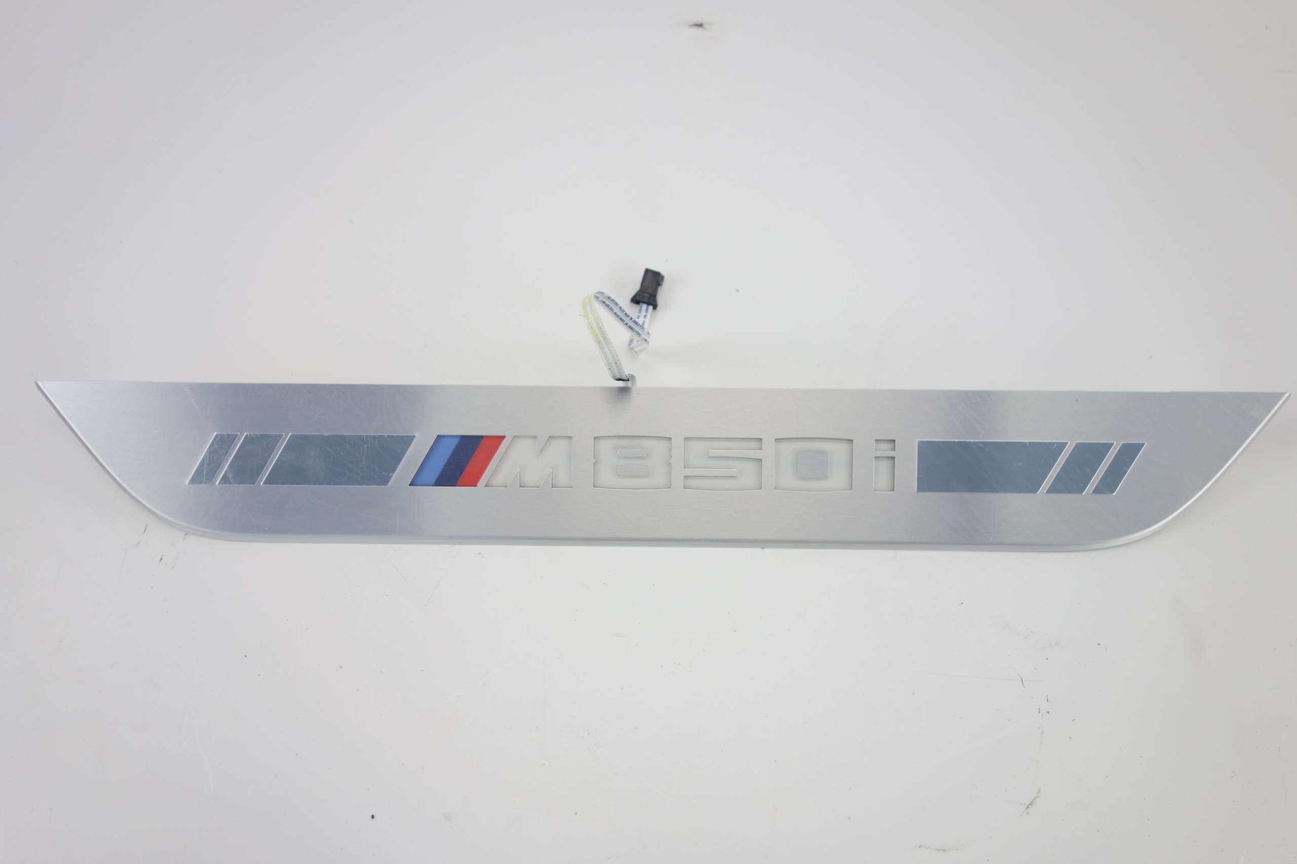 mouldings threshold caps BMW G14 G16 M850I 8077340