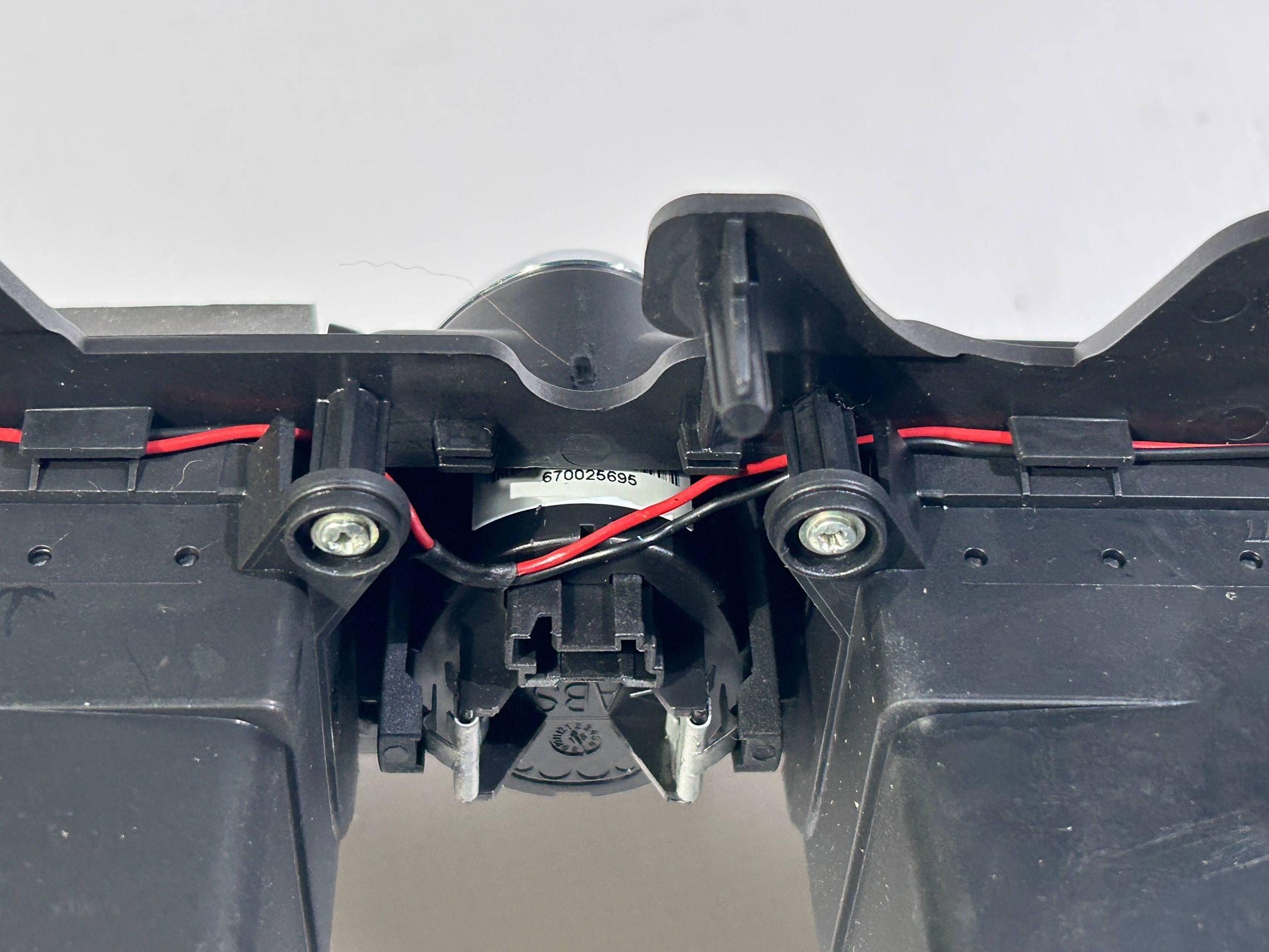 декор молдинг MASERATI QUATTROPORTE 2013-