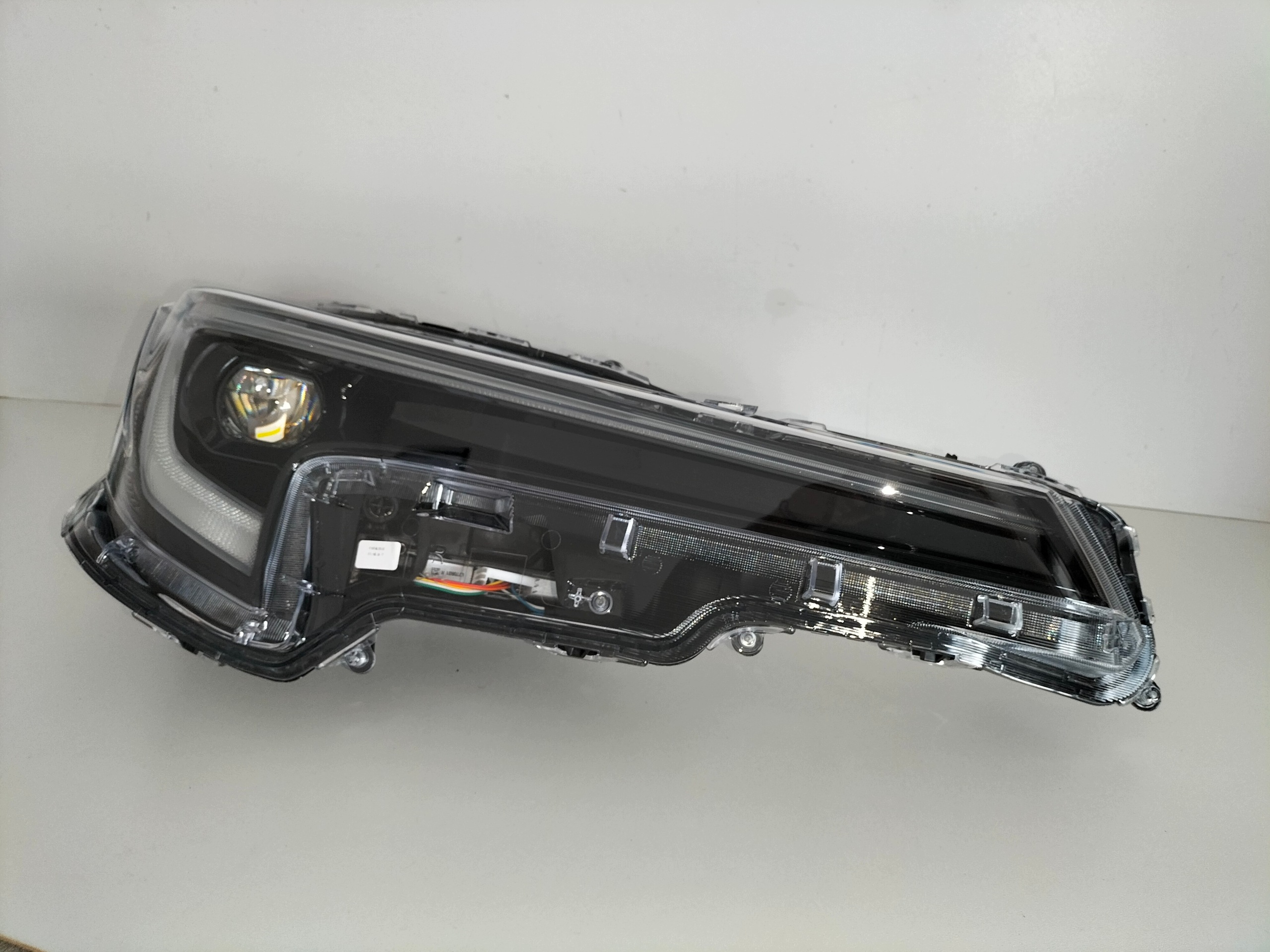 light front reflektor right TOYOTA COROLLA E21 LIFT 22- FULL LED