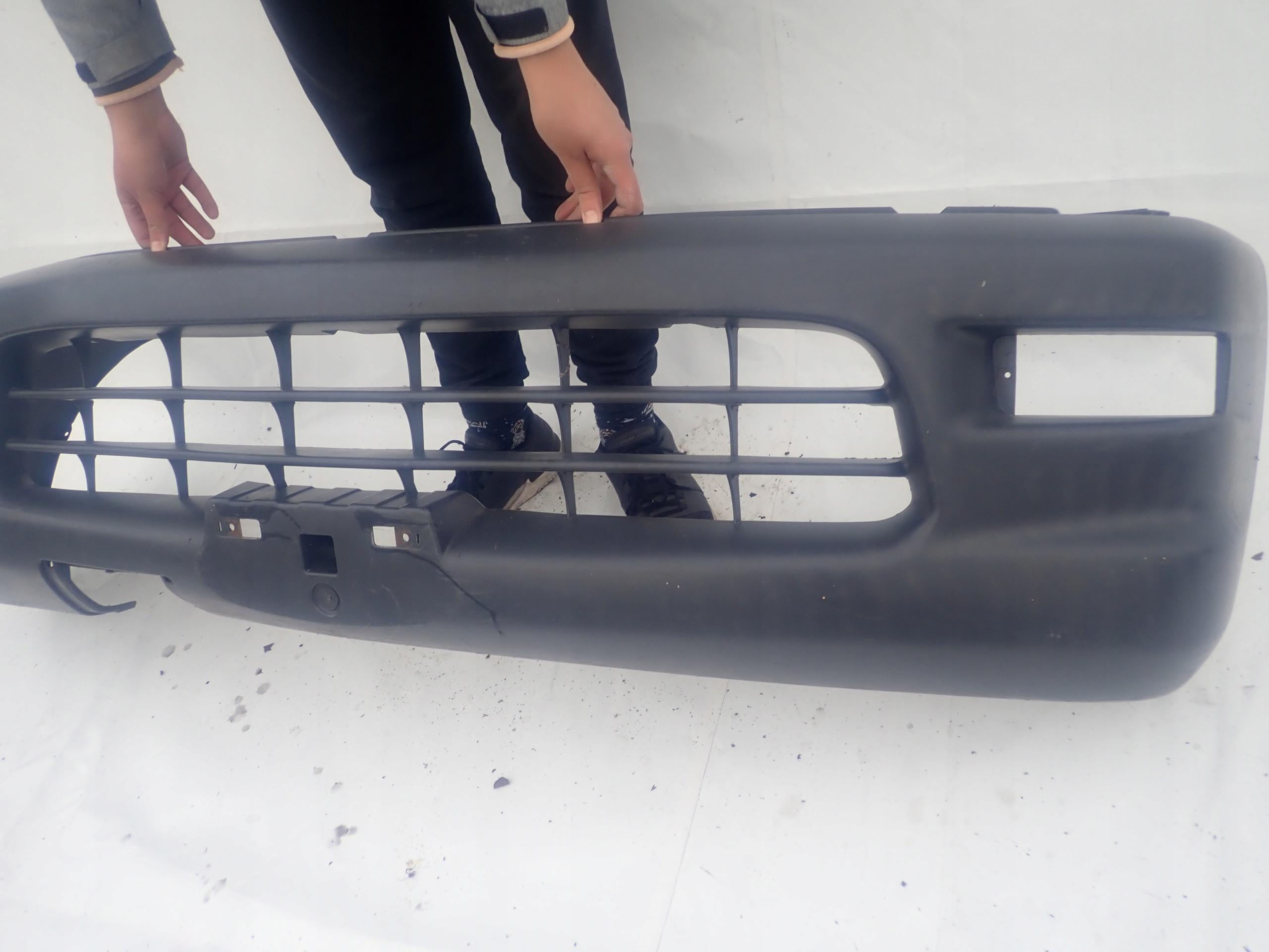 MITSUBISHI L400 LIFT 97-07 bumper front front