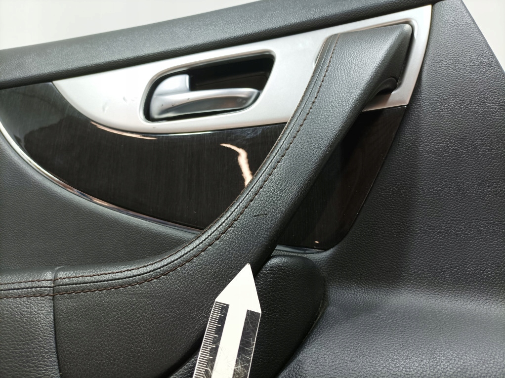 дверные карты передний левый INFINITI FX35