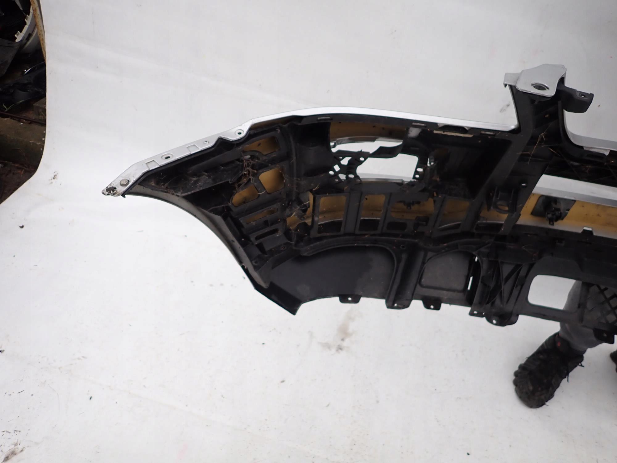 MERCEDES ML II 2 W164 05-08 bumper front PDC