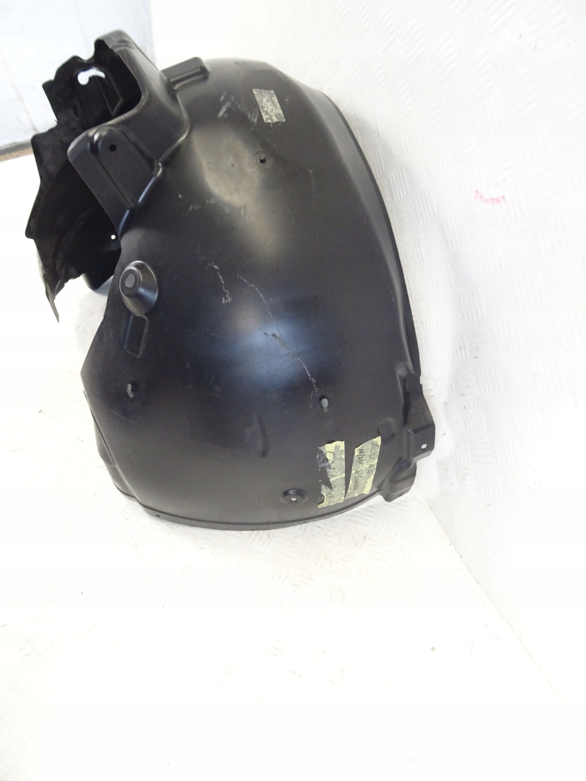AUDI A4 B9 8W5 mudguard left front front