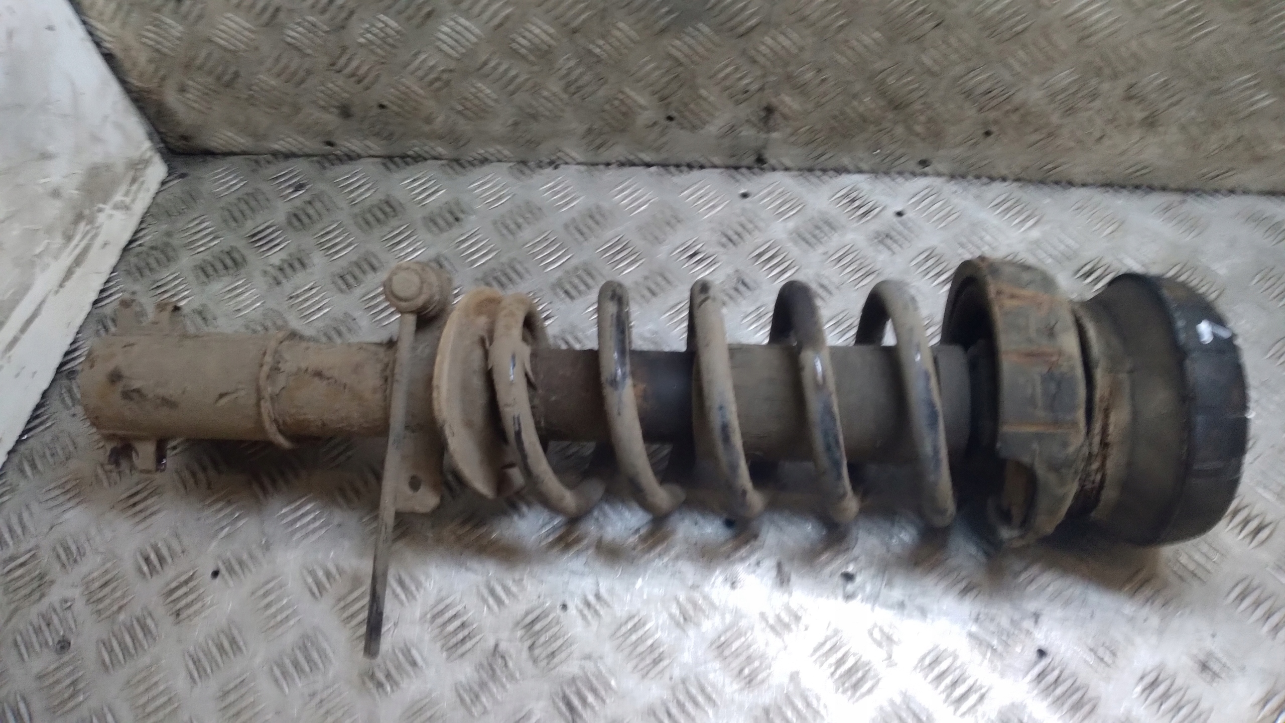 MCPERSON left front front RENAULT TRAFIC 2