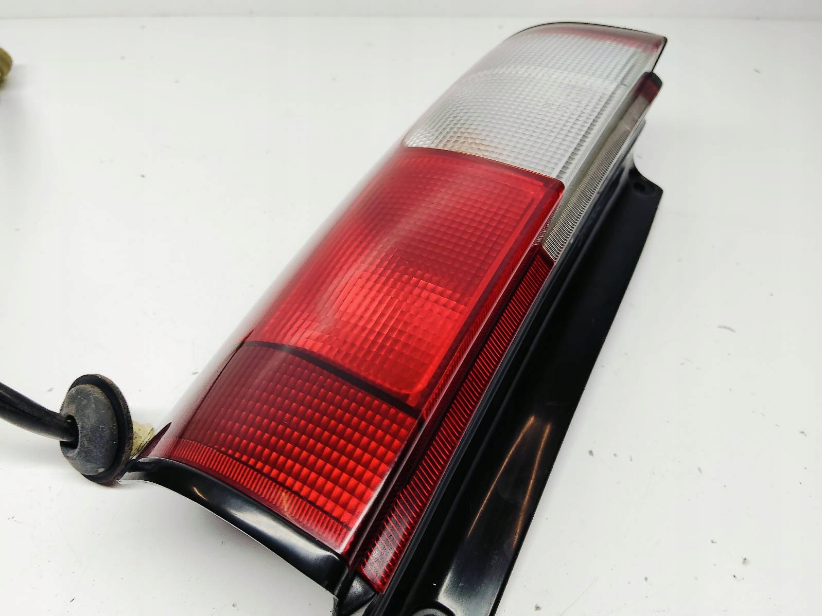 light right rear part SUZUKI IGNIS 1.3 16V 35655-74G0