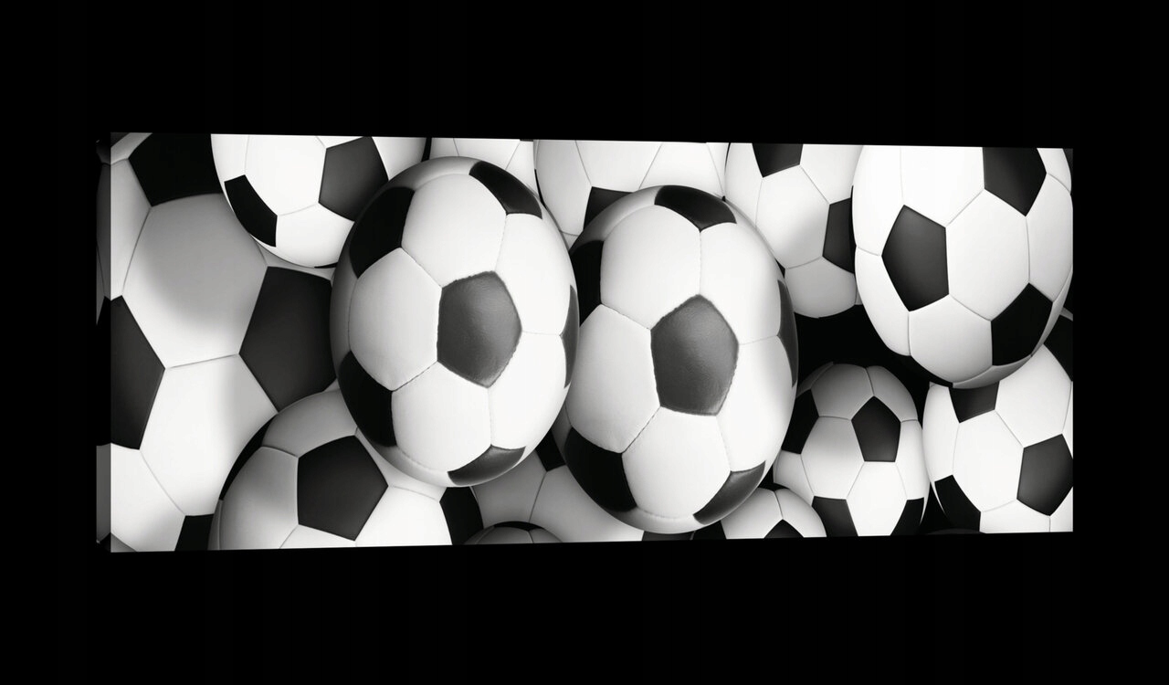 Obraz 145x45 Fotbalové míče sport hra dynamika energie černobílý pohyb
