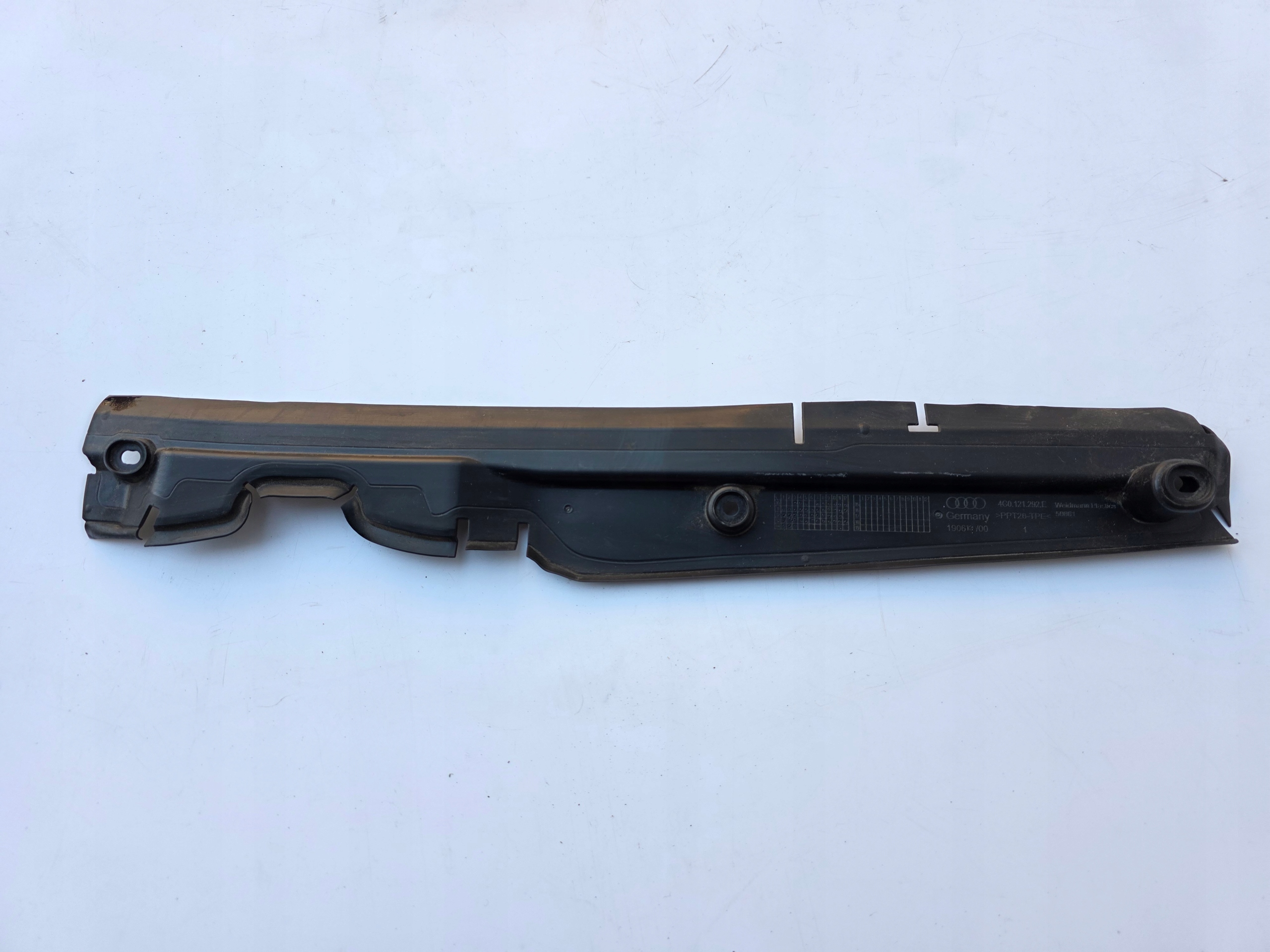 volant vzduchový kryt stěny předního AUDI A6 C7 A7 4G 4G0121292E