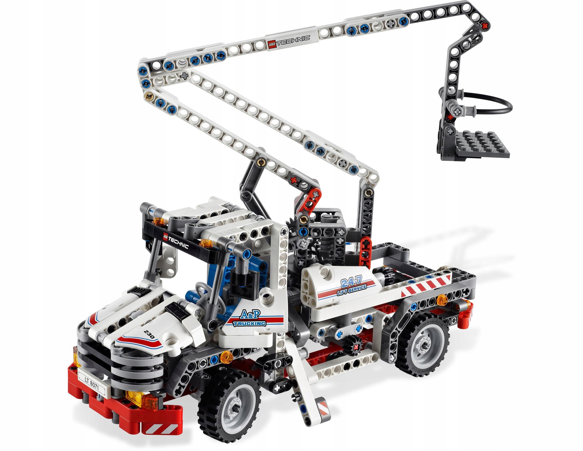 Lego Technic 8071 Bucket Truck