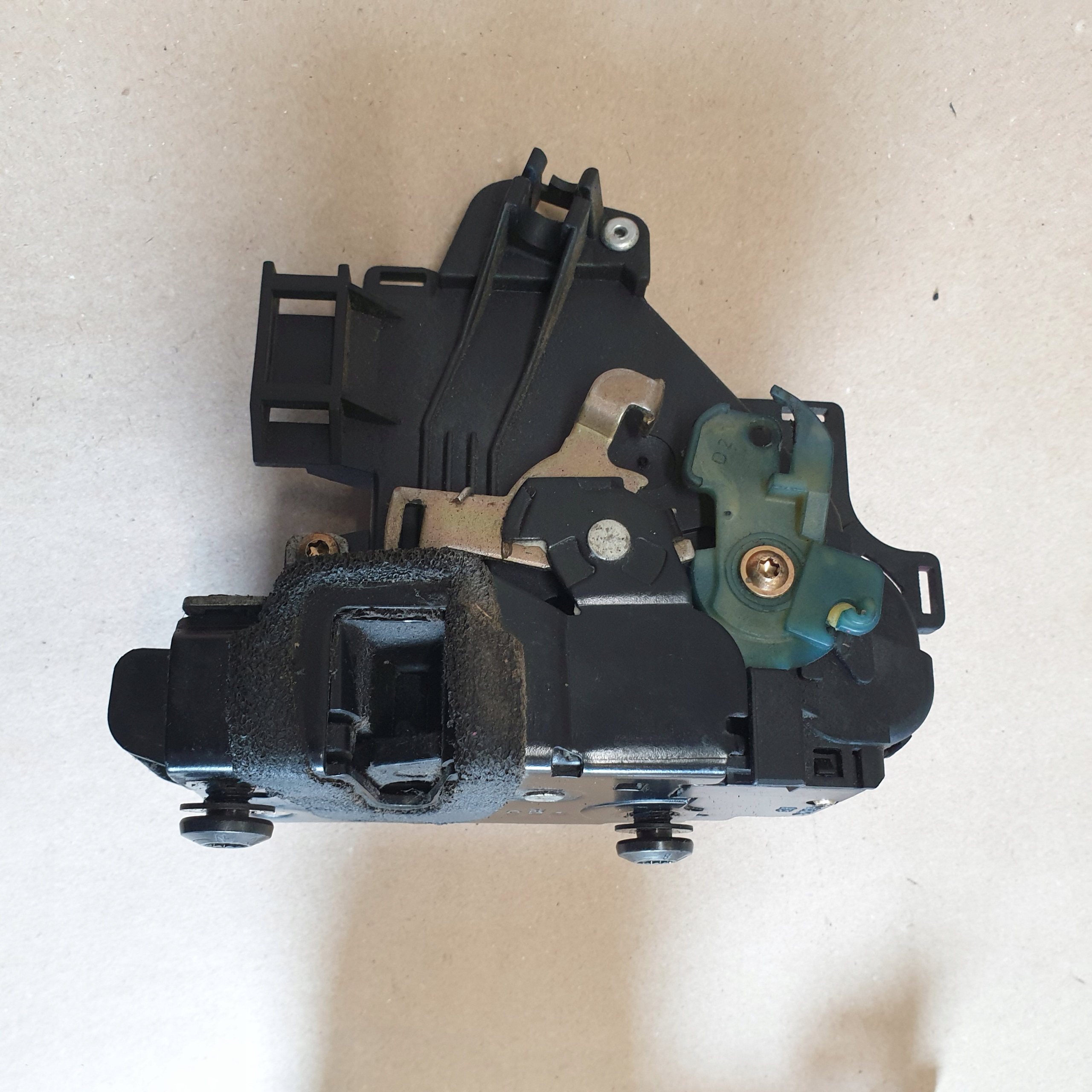 lock door cover right front VW PASSAT B5 EU OE