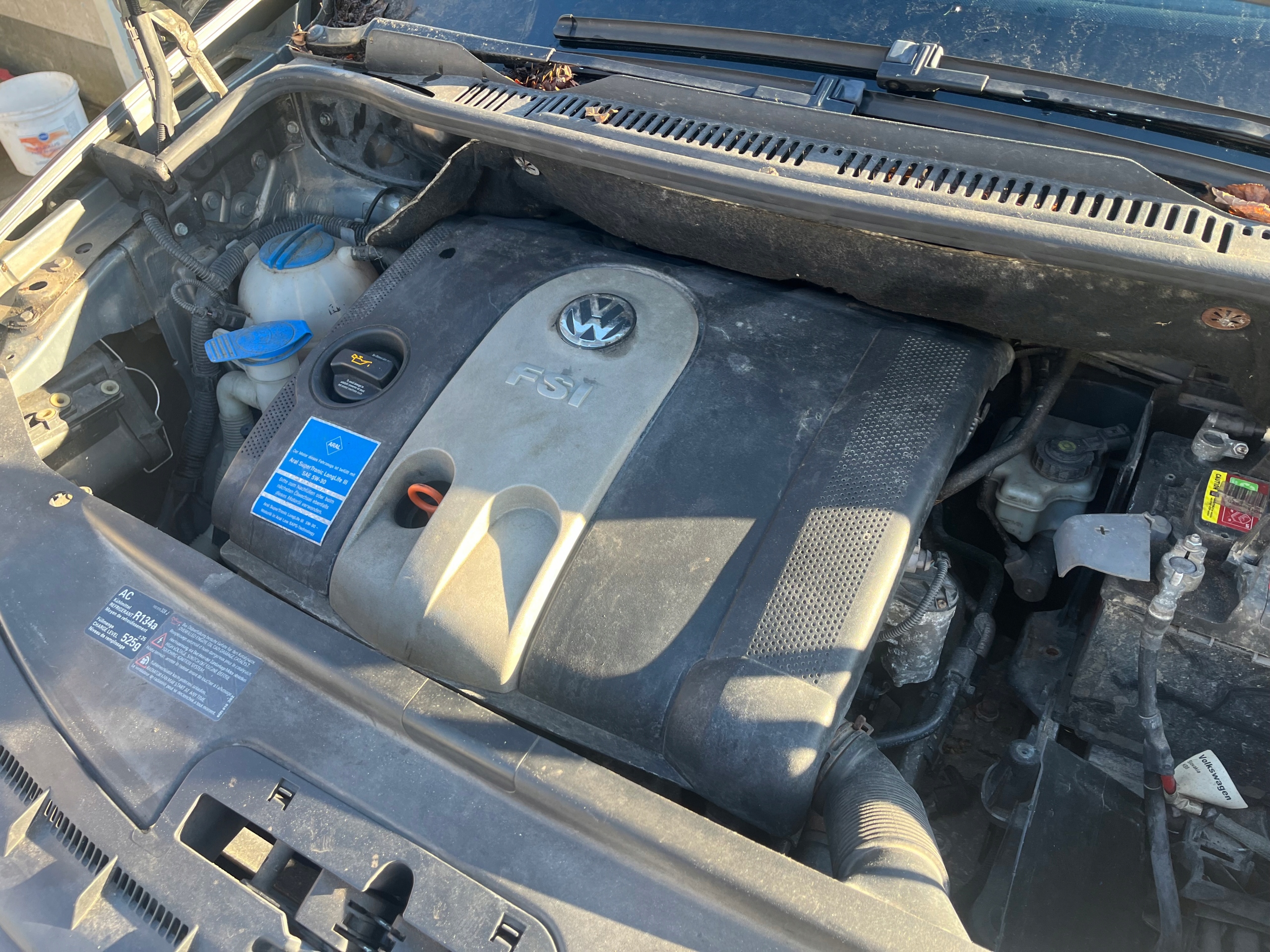 vw Touran I Двигатель без навесного 1.6 115KM 85kW