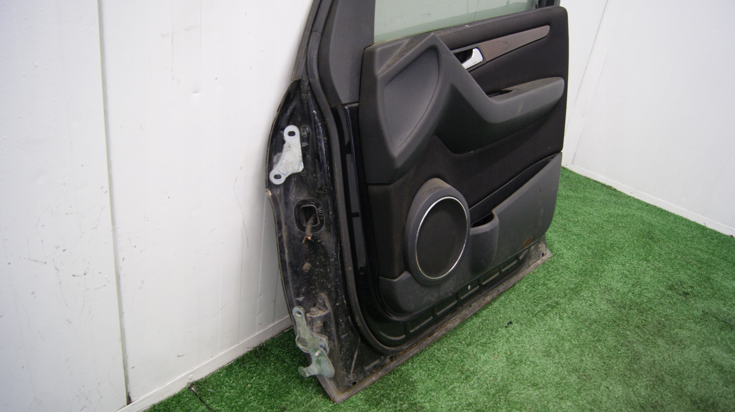 door right front MERCEDES-BENZ B KLASA W245 KOD 191