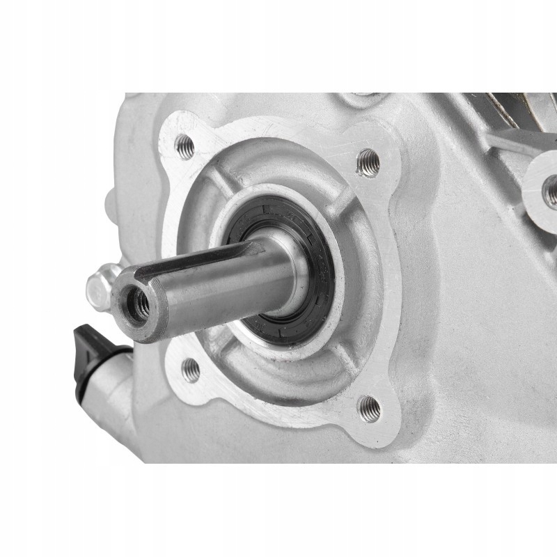 SILNIK SPALINOWY BENZYNOWY ZAGĘSZCZARKA GX160 19MM Pojemność silnika 223 cm³