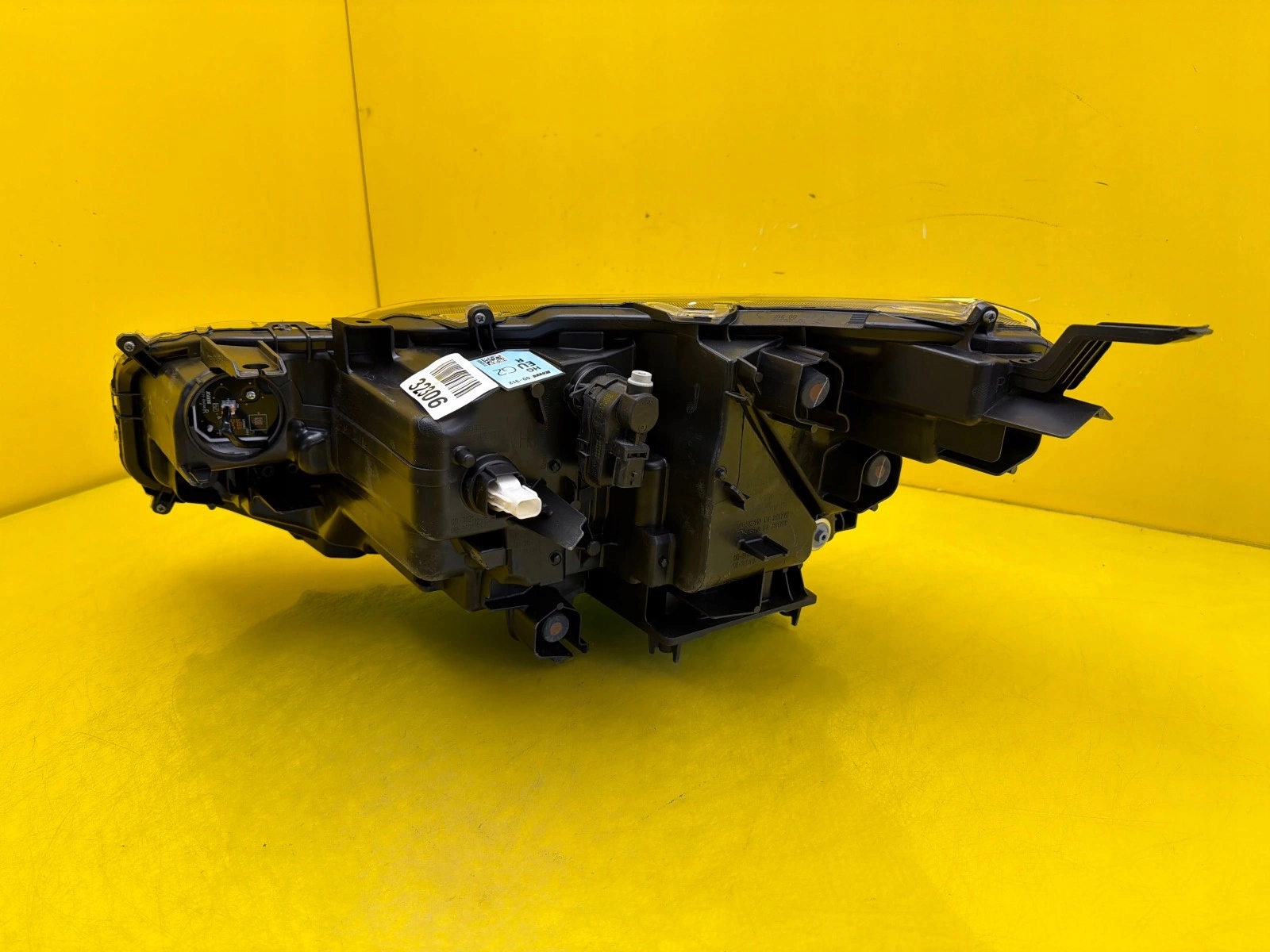 light right front Toyota Yaris Cross 0D-312 Led