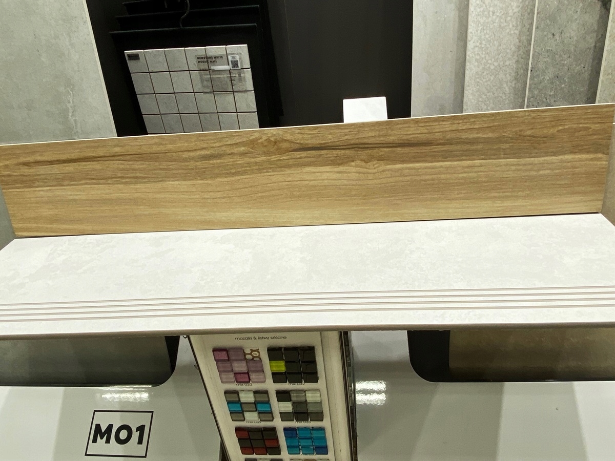 Stopnica + podstopnica gres 30x120 zestaw Nowość Typ gres