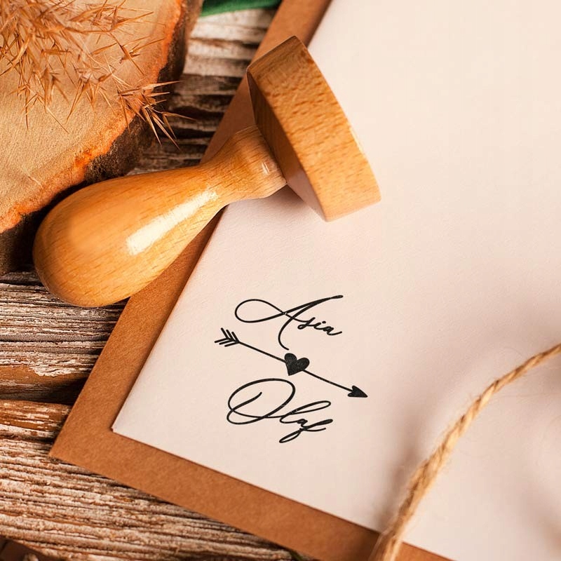 PIECZĄTKA stempel do papeterii Strzała Amora +tusz Kolor dominujący inny