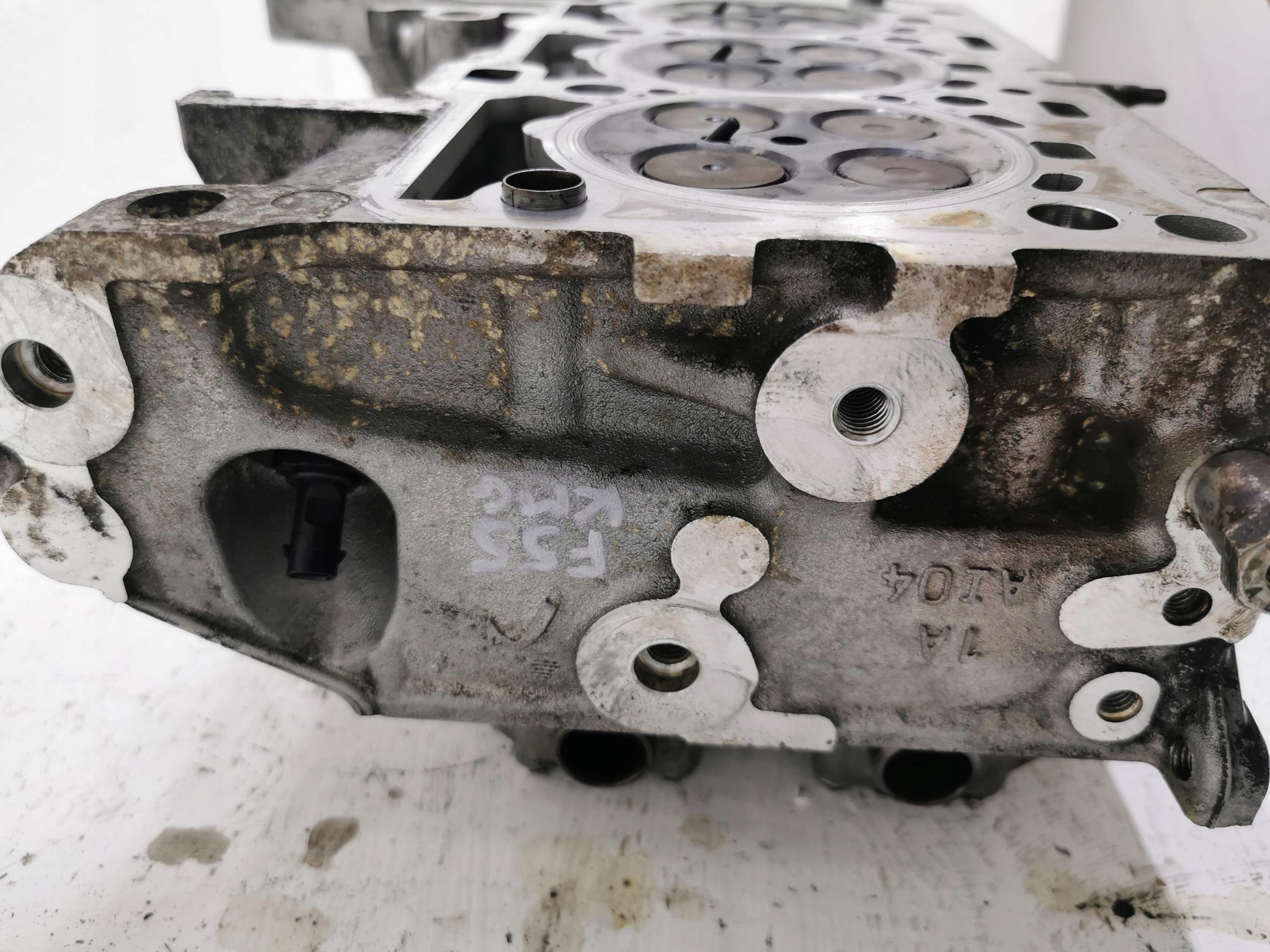 head. complete MINI COOPER F55 F56 1.5D 8511211