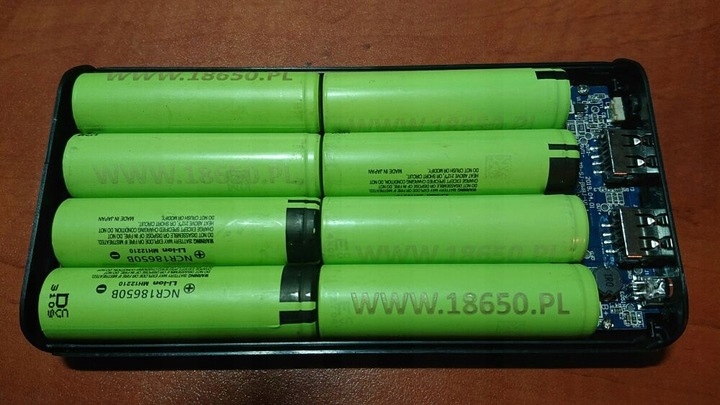 POWERBANK obudowa na 8 ogniw 18650 max 28000mAh Marka inna