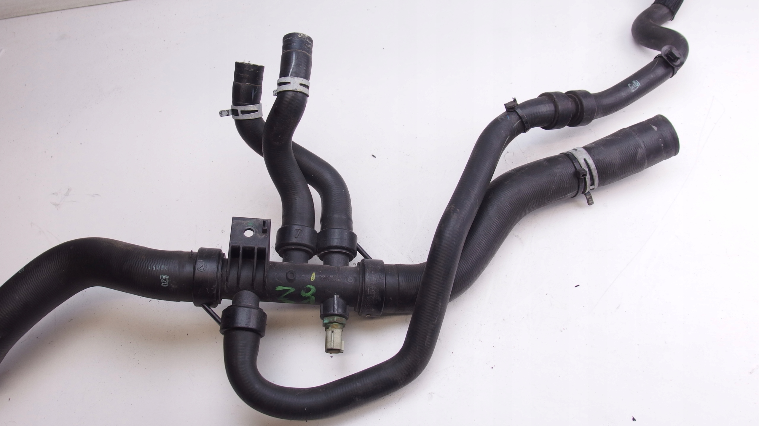 ESPACE V PRZEWOD WODNY MAGISTRALA Jakość części (zgodnie z GVO) O - oryginał z logo producenta pojazdu (OE)