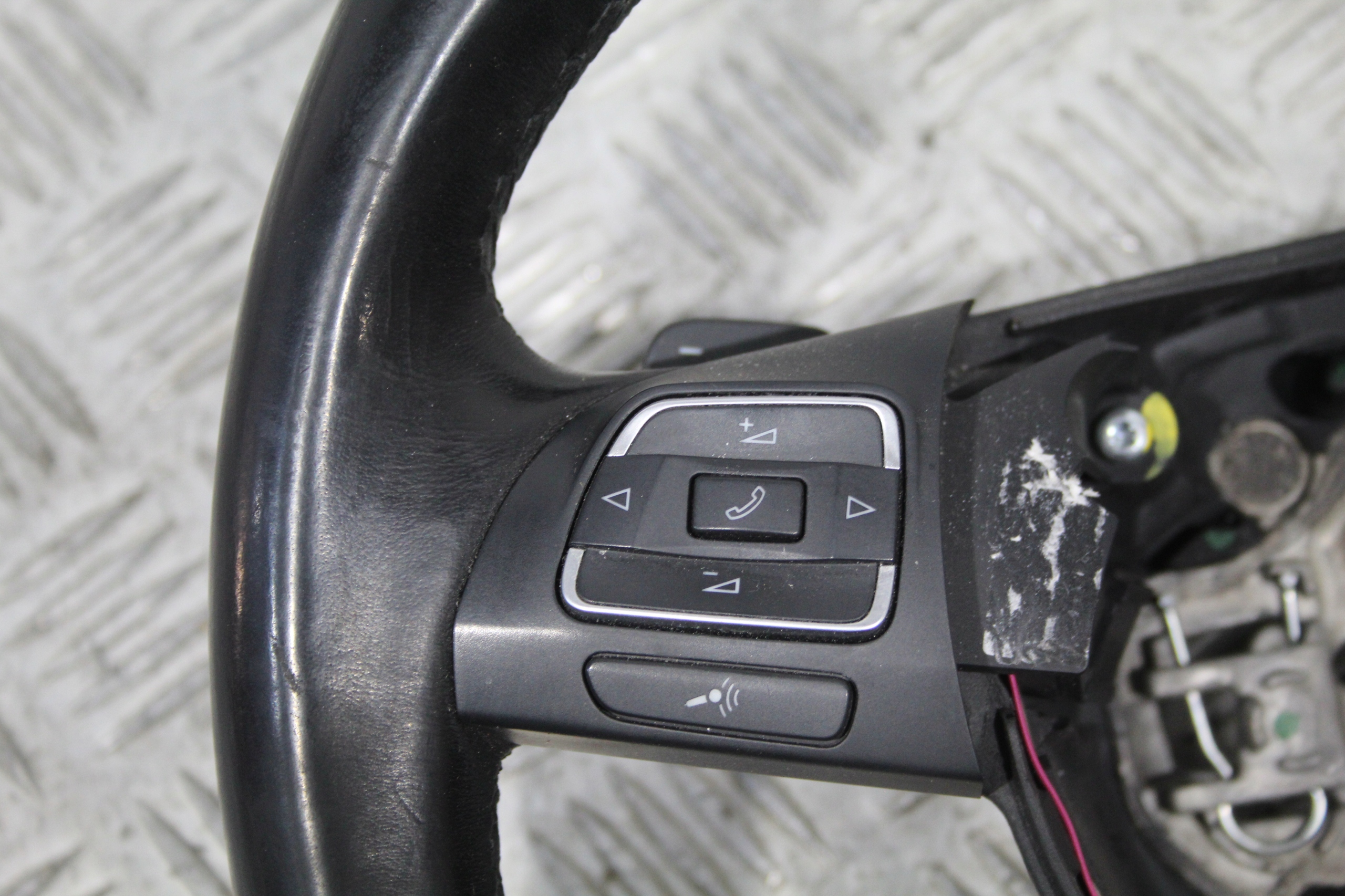 steering wheel, MULTIFUNKCJA VW GOLF VI 6 5K7 CABRIO