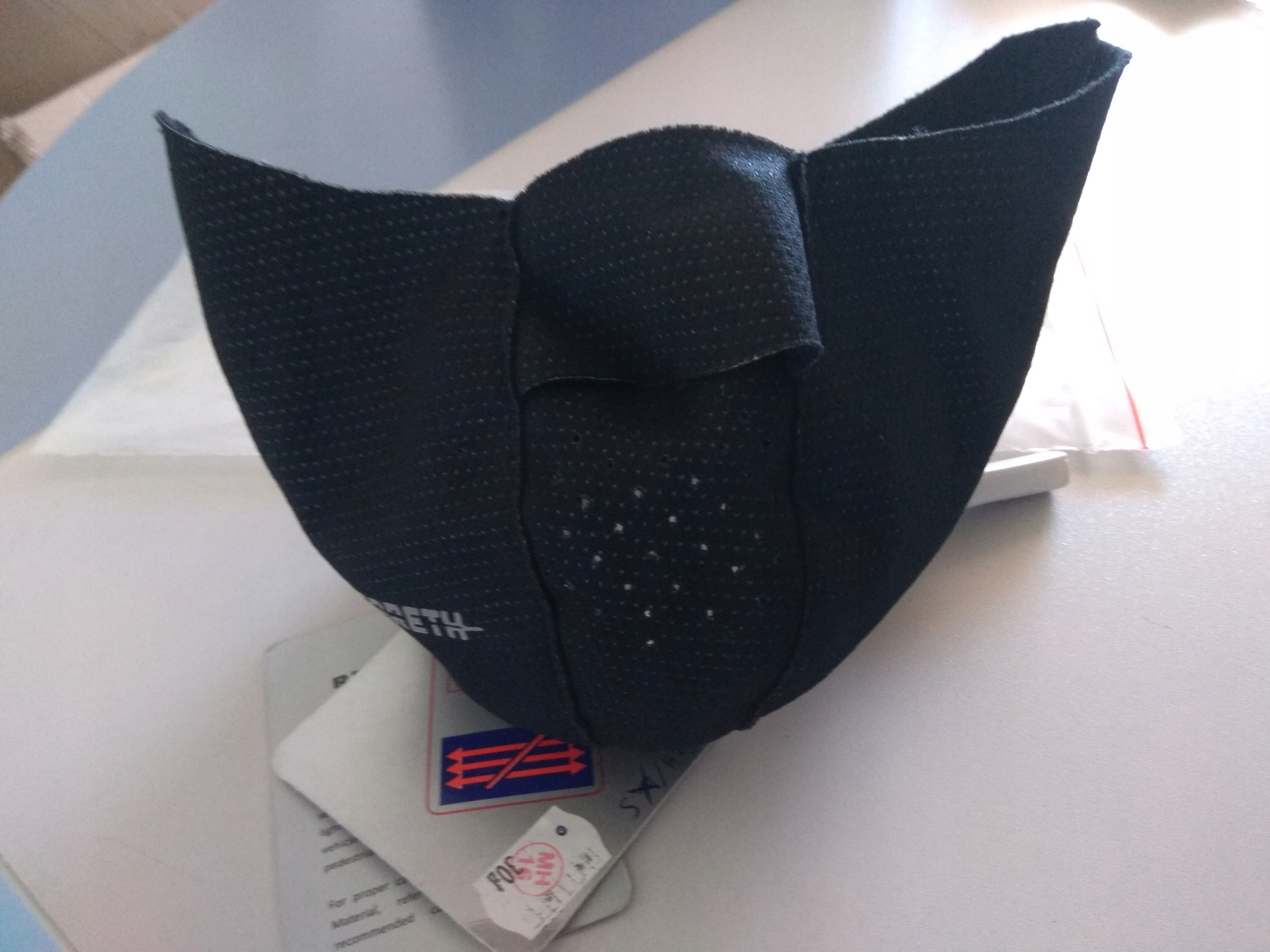 MASKA NEOPRENOWA GARETH NEO MASK KOLOR CZARNY ROZM.XS-M