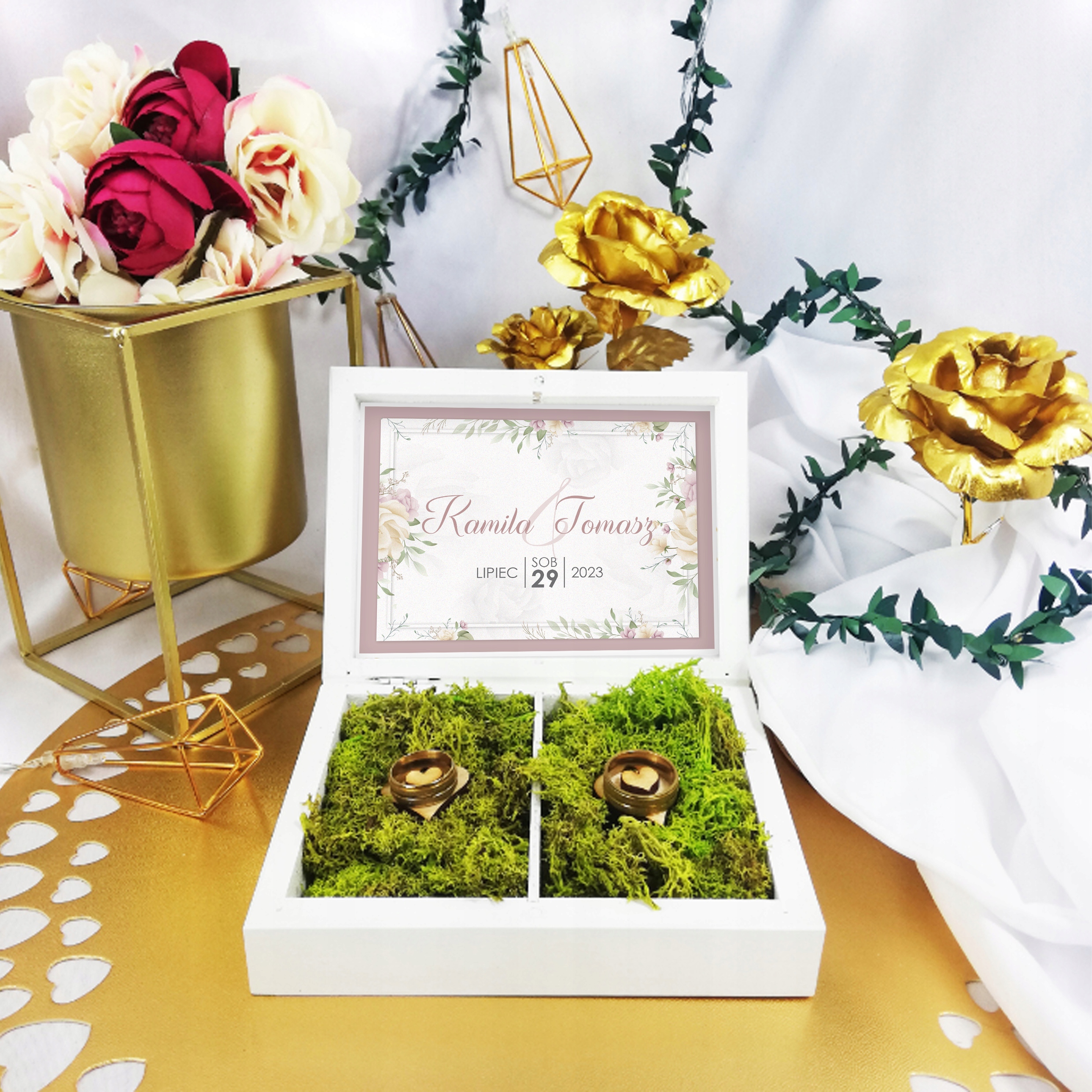 PUDEŁKO NA OBRĄCZKI BIAŁE ŚLUB MECH RÓŻOWE Z2 EAN (GTIN) 5906412106970