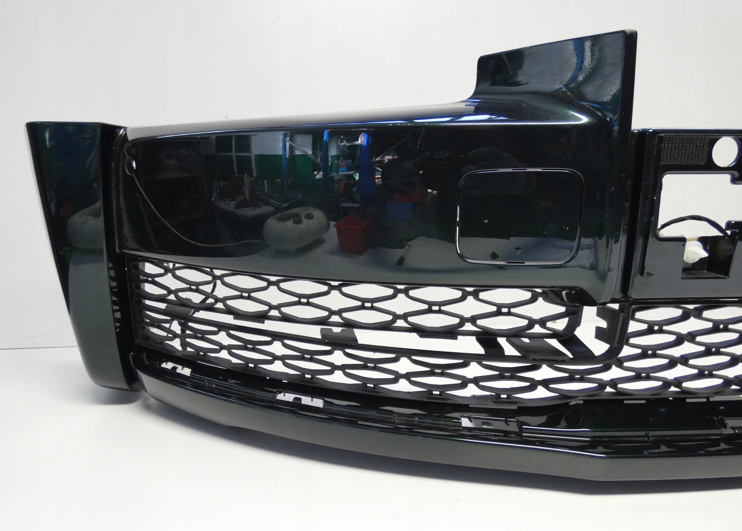 ROLLS ROYCE PHANTOM 65997810 2017-2023 below 6 PDC bumper front front