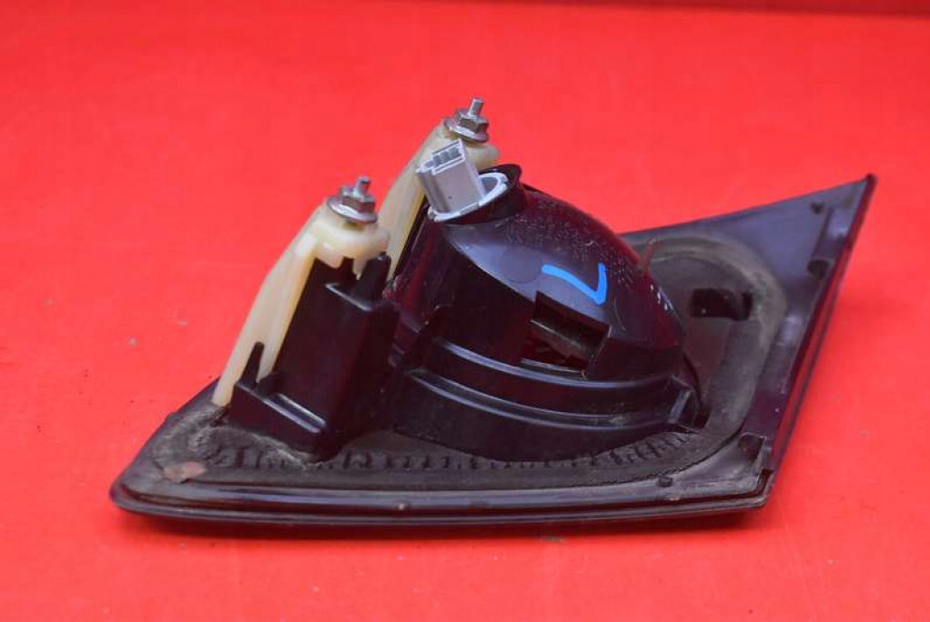 light left rear part rear P2913 MAZDA 3 1 and BK 5D HB LIFT 06-09