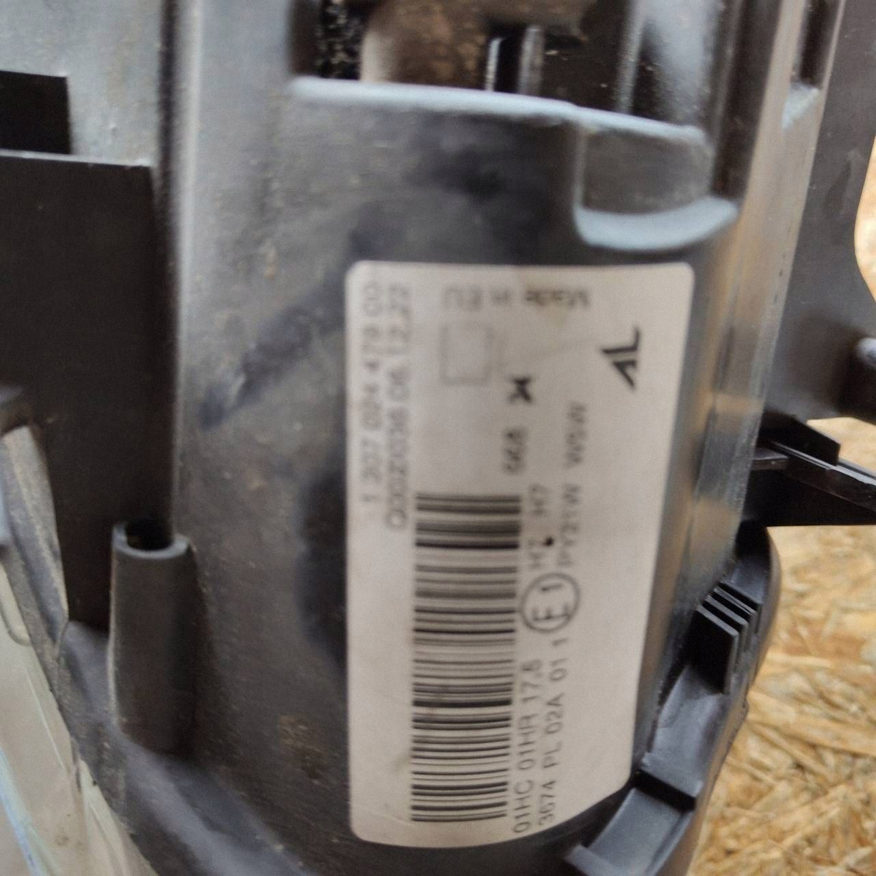 Renault Megane III lift light front right 1370124470