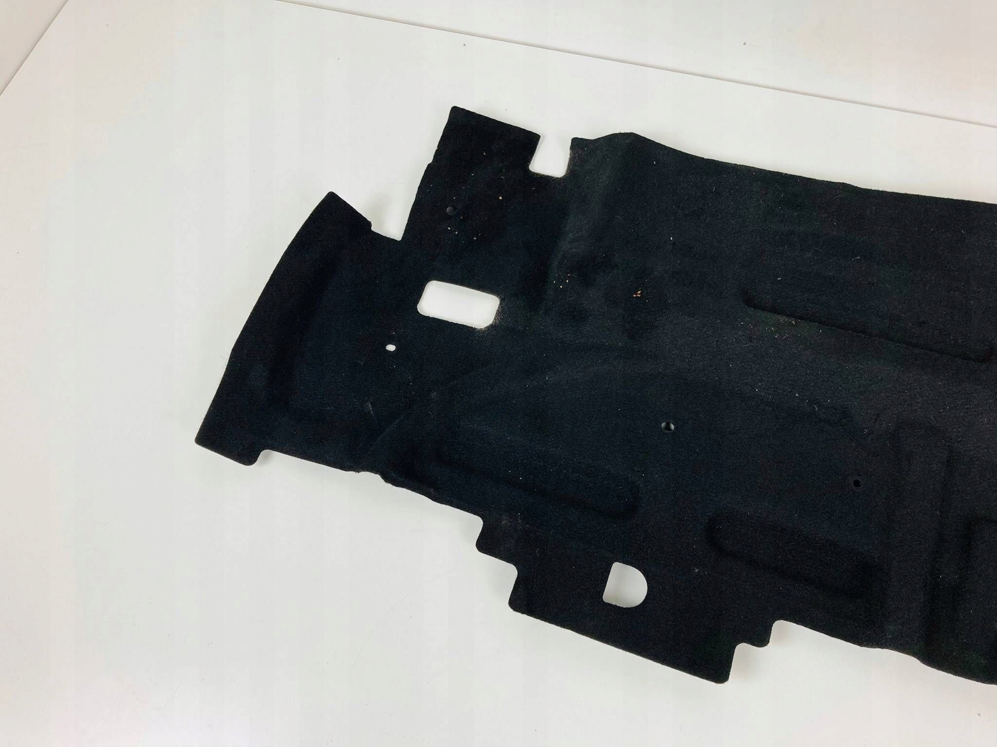 MERCEDES W470 soundproofing rear. supports cabs