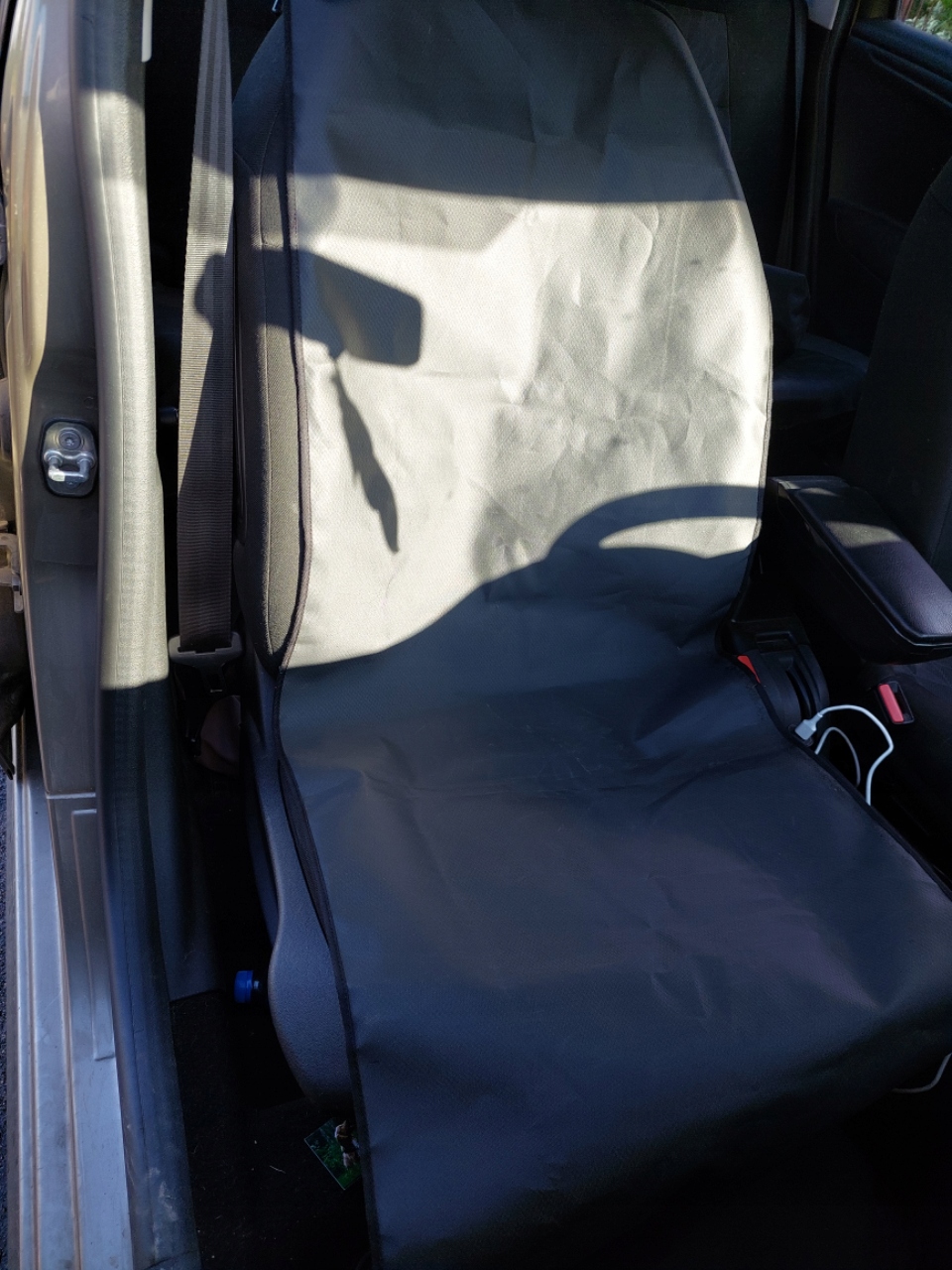 

Mata do samochodu dla psa kota i innych zwierząt