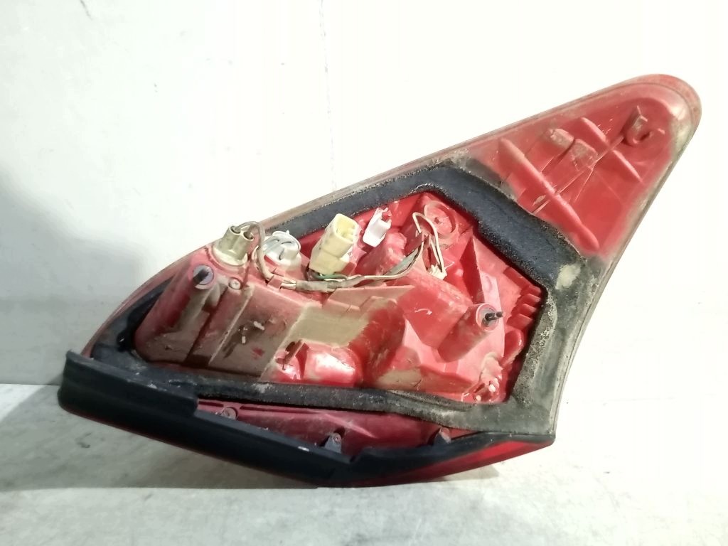 Toyota Rav4 III 3 light right rear part rear