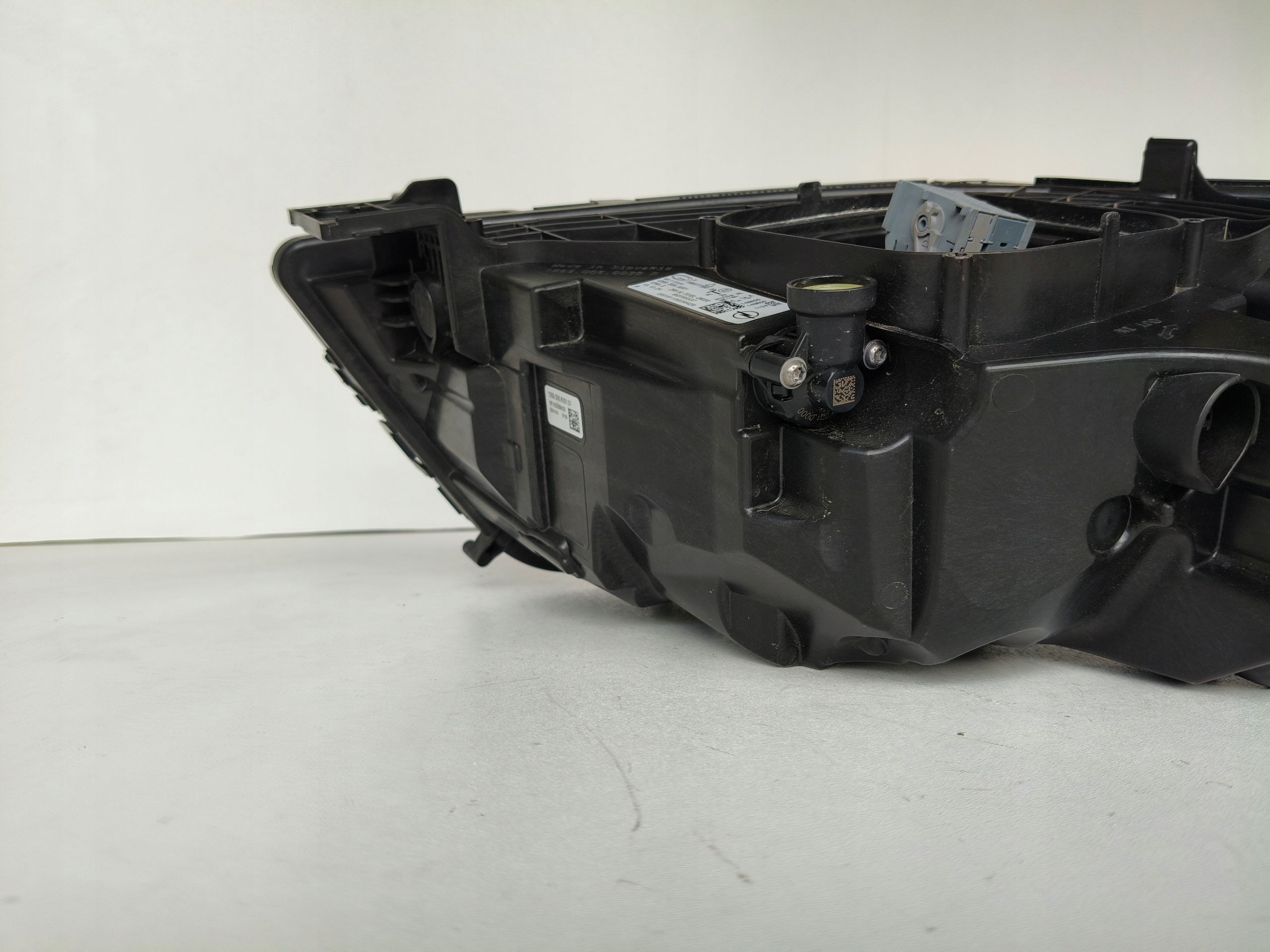 light right REFLEKTOR OPEL ASTRA VI L 22- FULL LED INTELLI LUX