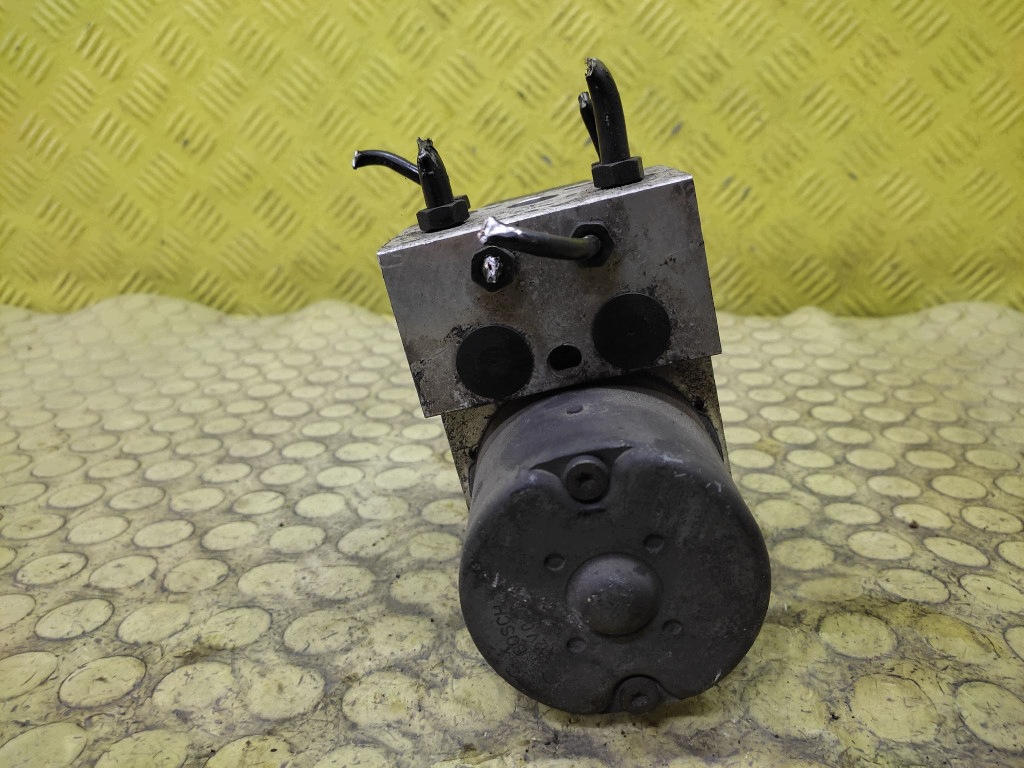 AUDI A6 C5 pompe ABS 0265220405