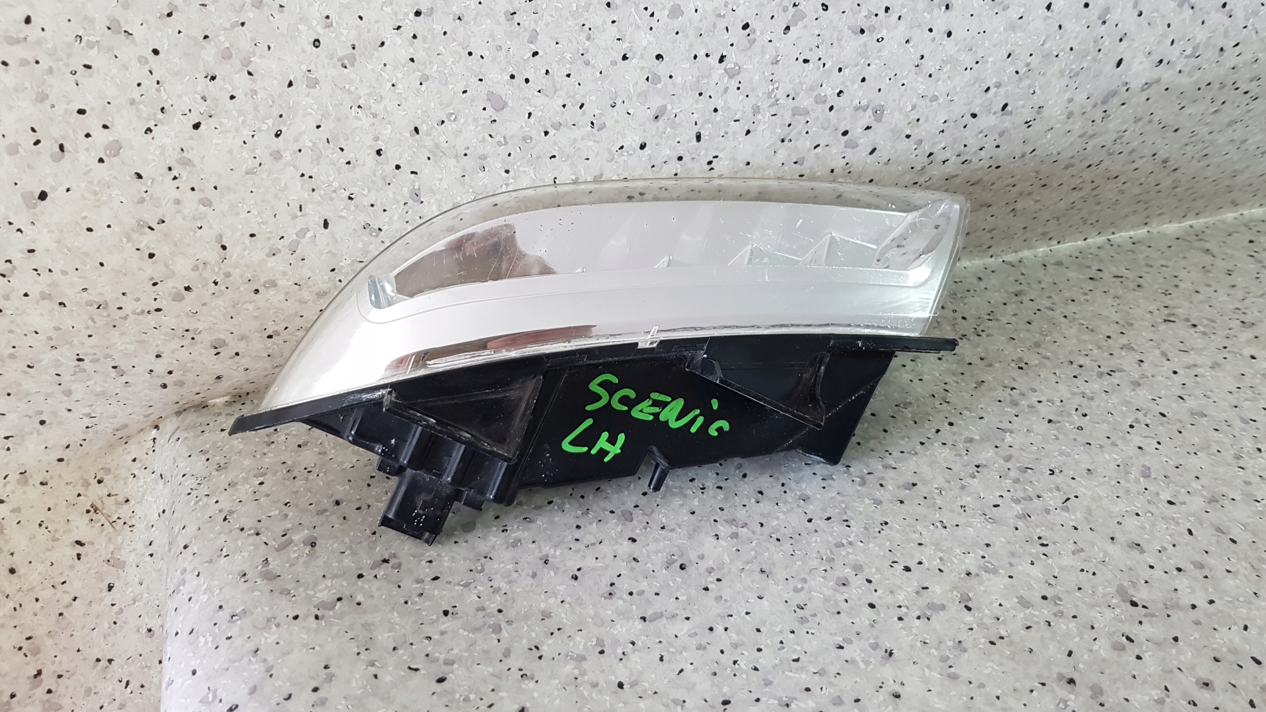RENAULT SCENIC III left LED DRL fog light 9818